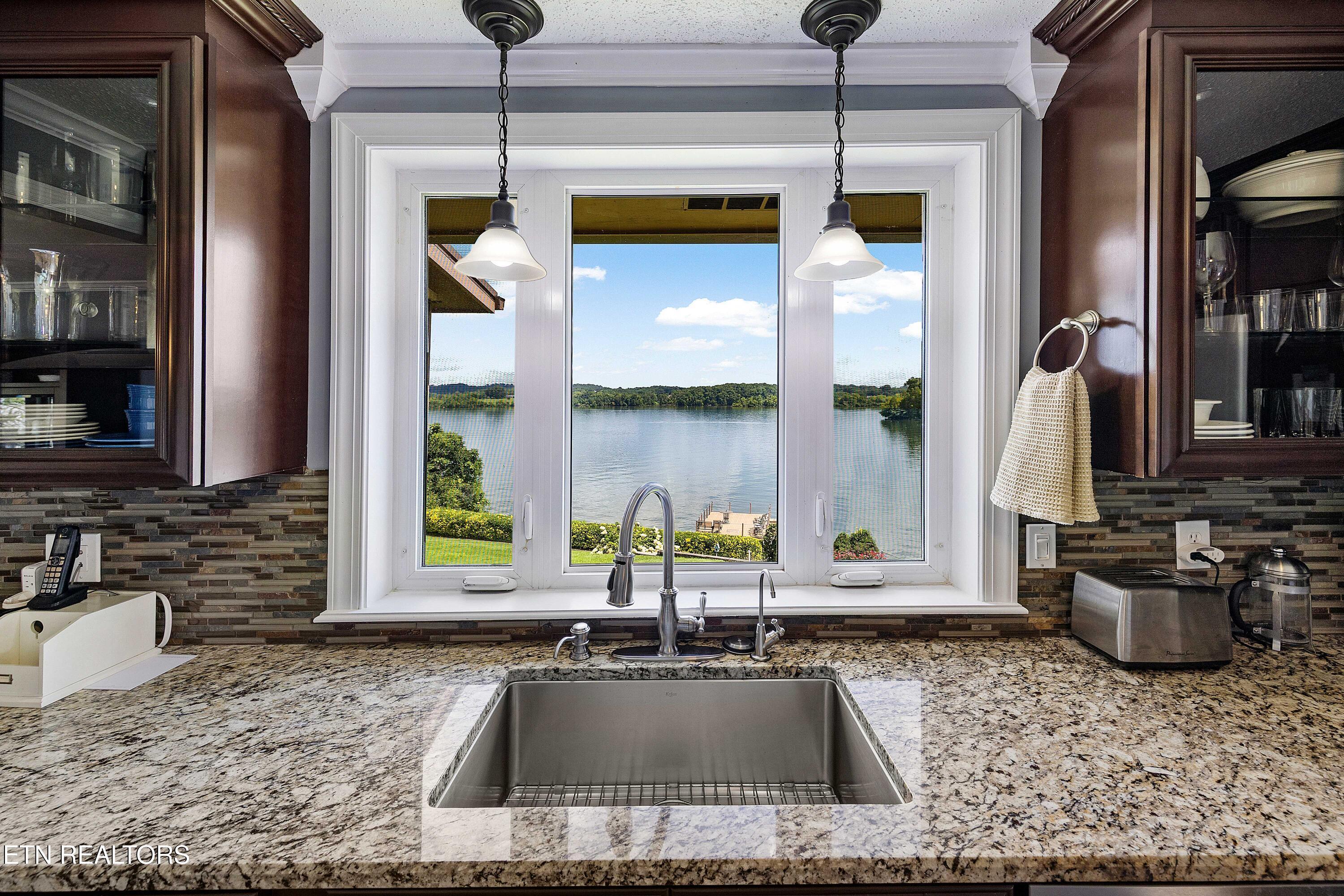 4237 Smoot Lane, Louisville, TN - Fort Loudoun and Tellico Lake Real Estate - Image# 14