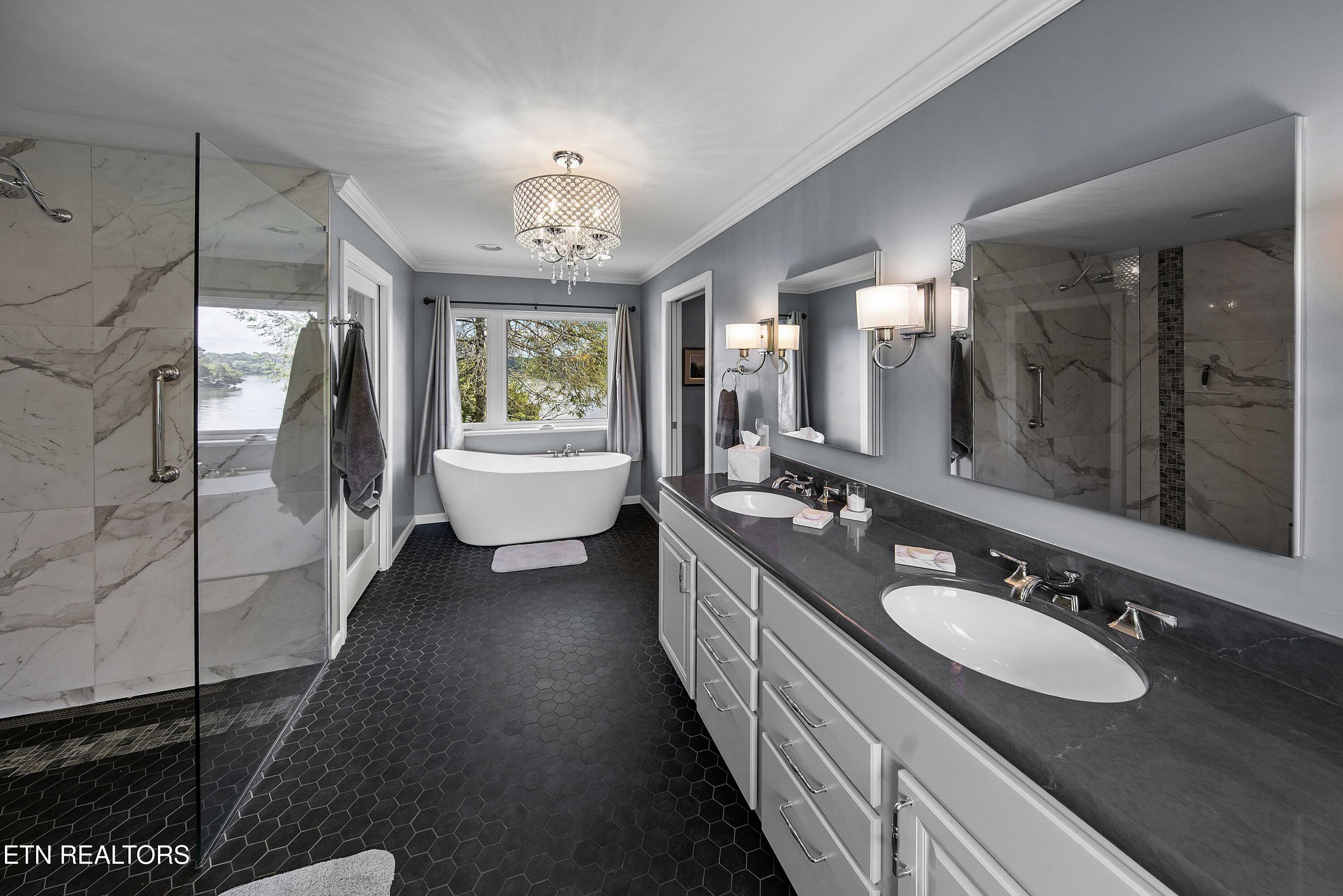 4237 Smoot Lane, Louisville, TN - Fort Loudoun and Tellico Lake Real Estate - Image# 20