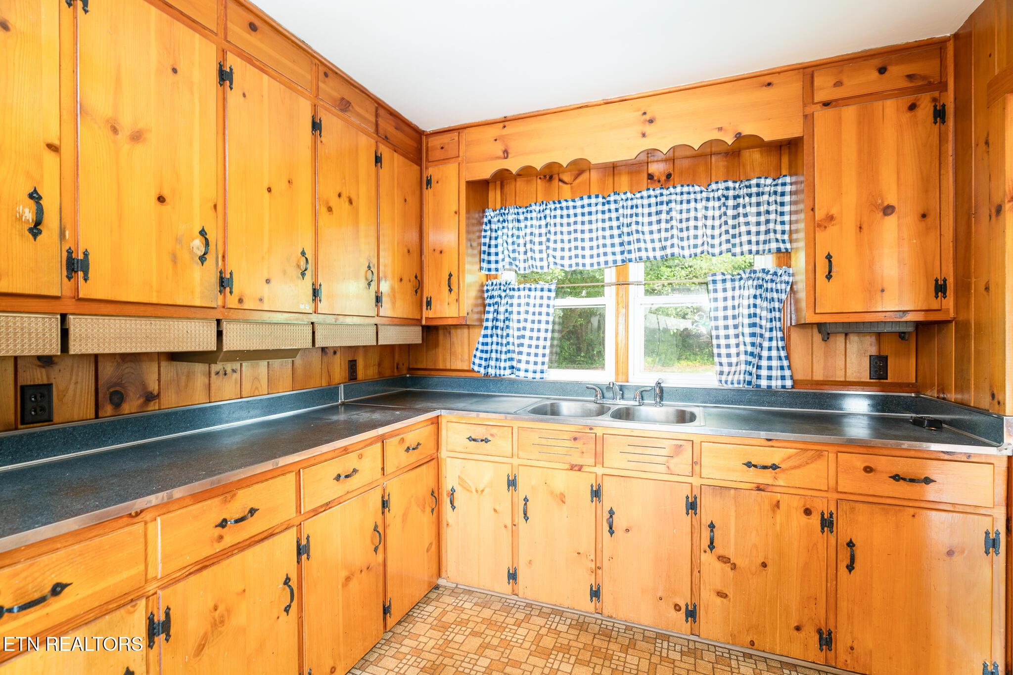 3021 Louisville Rd, Louisville, TN - Fort Loudoun and Tellico Lake Real Estate - Image# 15