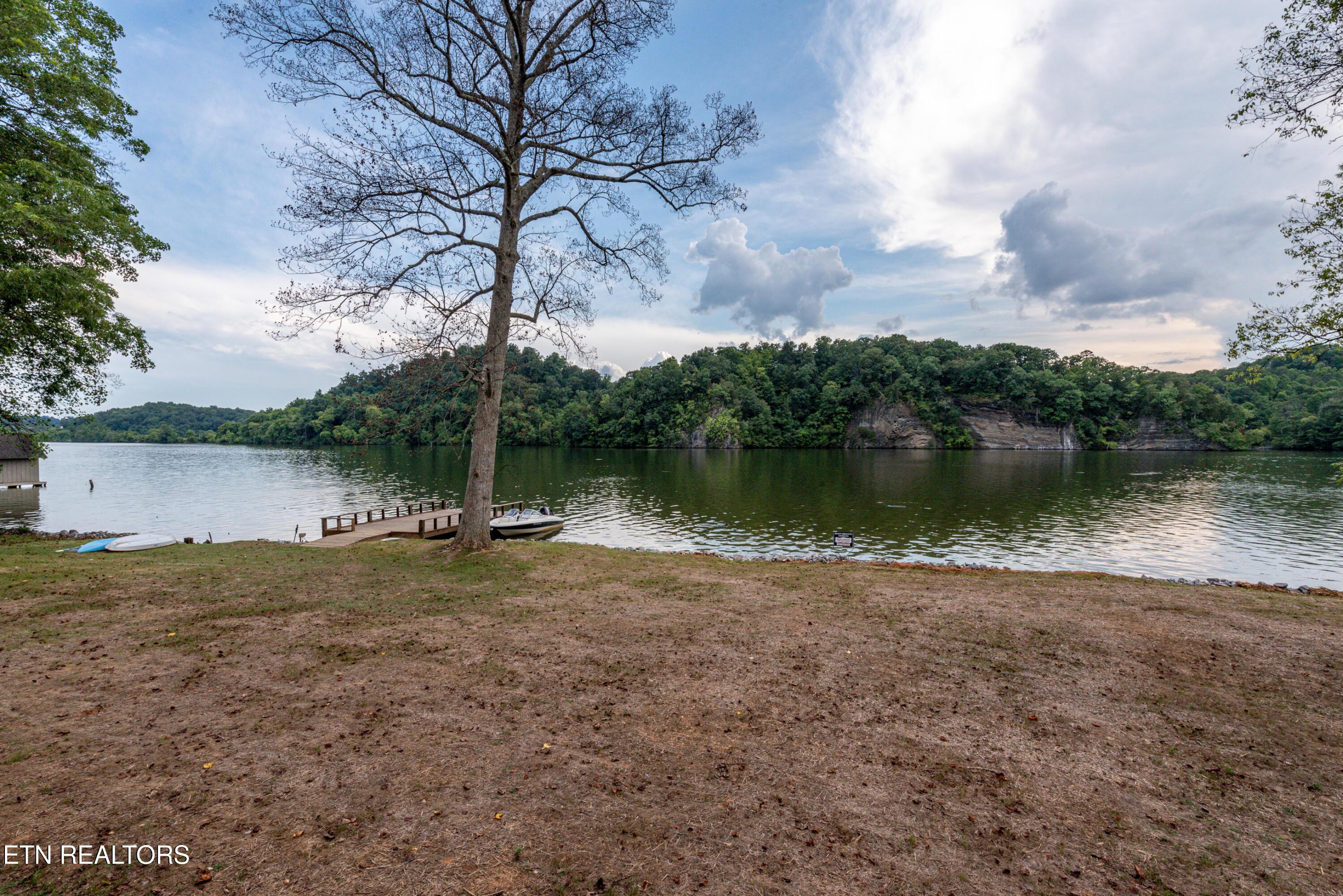 4225 W Lakeview Circle, Louisville, TN - Fort Loudoun and Tellico Lake Real Estate - Image# 45