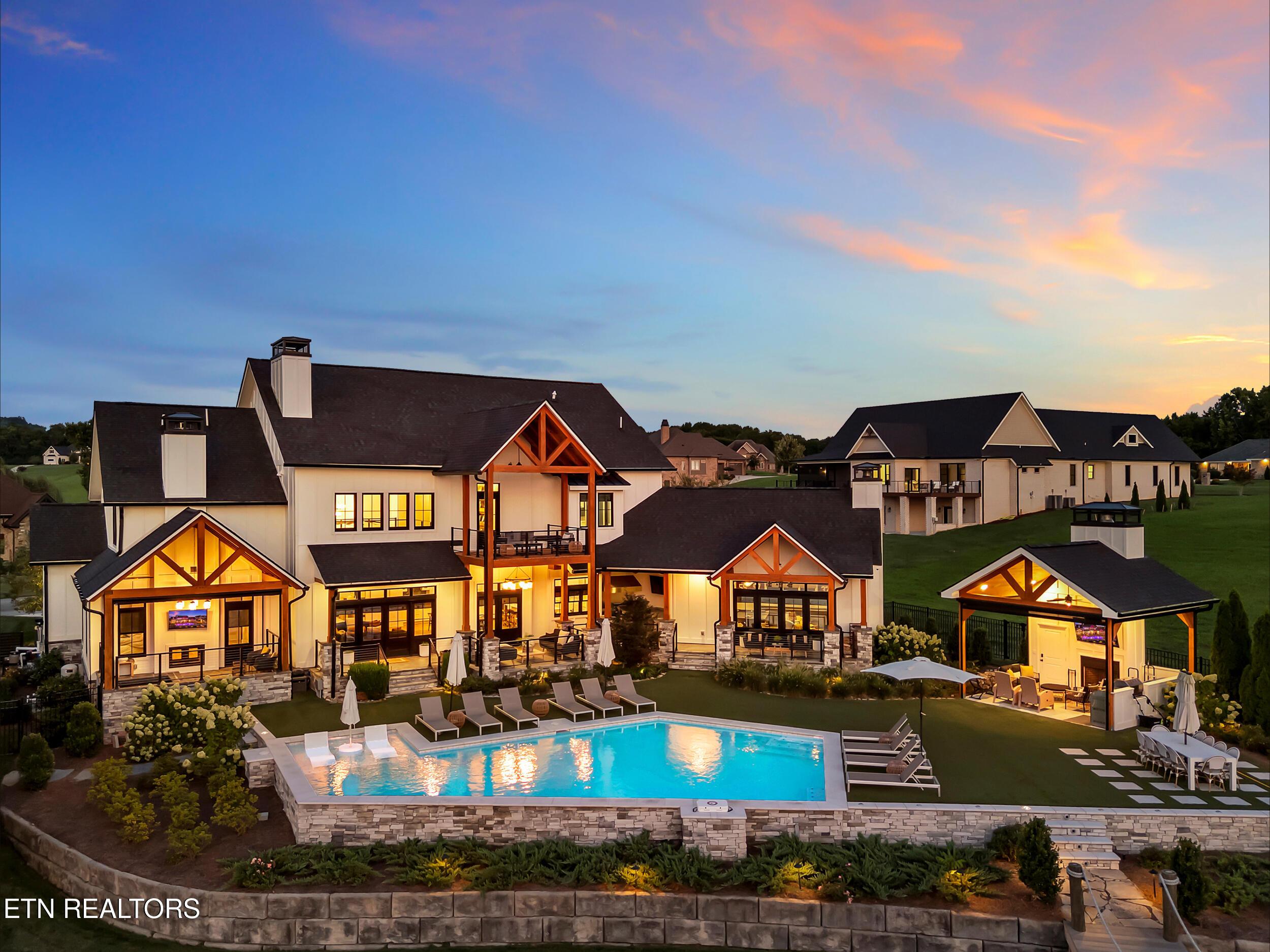 313 Spoondrift Court, Louisville, TN - Fort Loudoun and Tellico Lake Real Estate - Image# 6