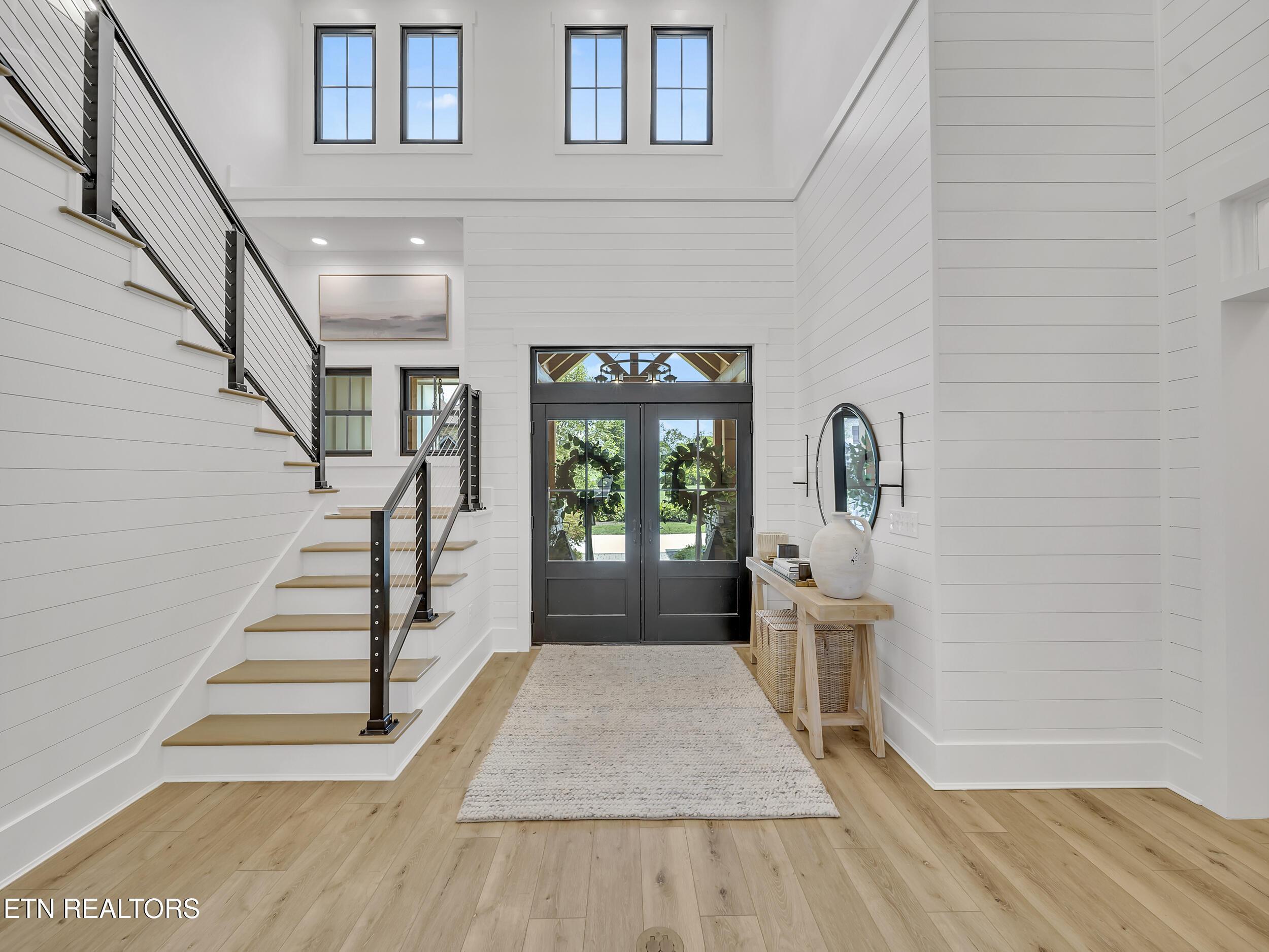 313 Spoondrift Court, Louisville, TN - Fort Loudoun and Tellico Lake Real Estate - Image# 11