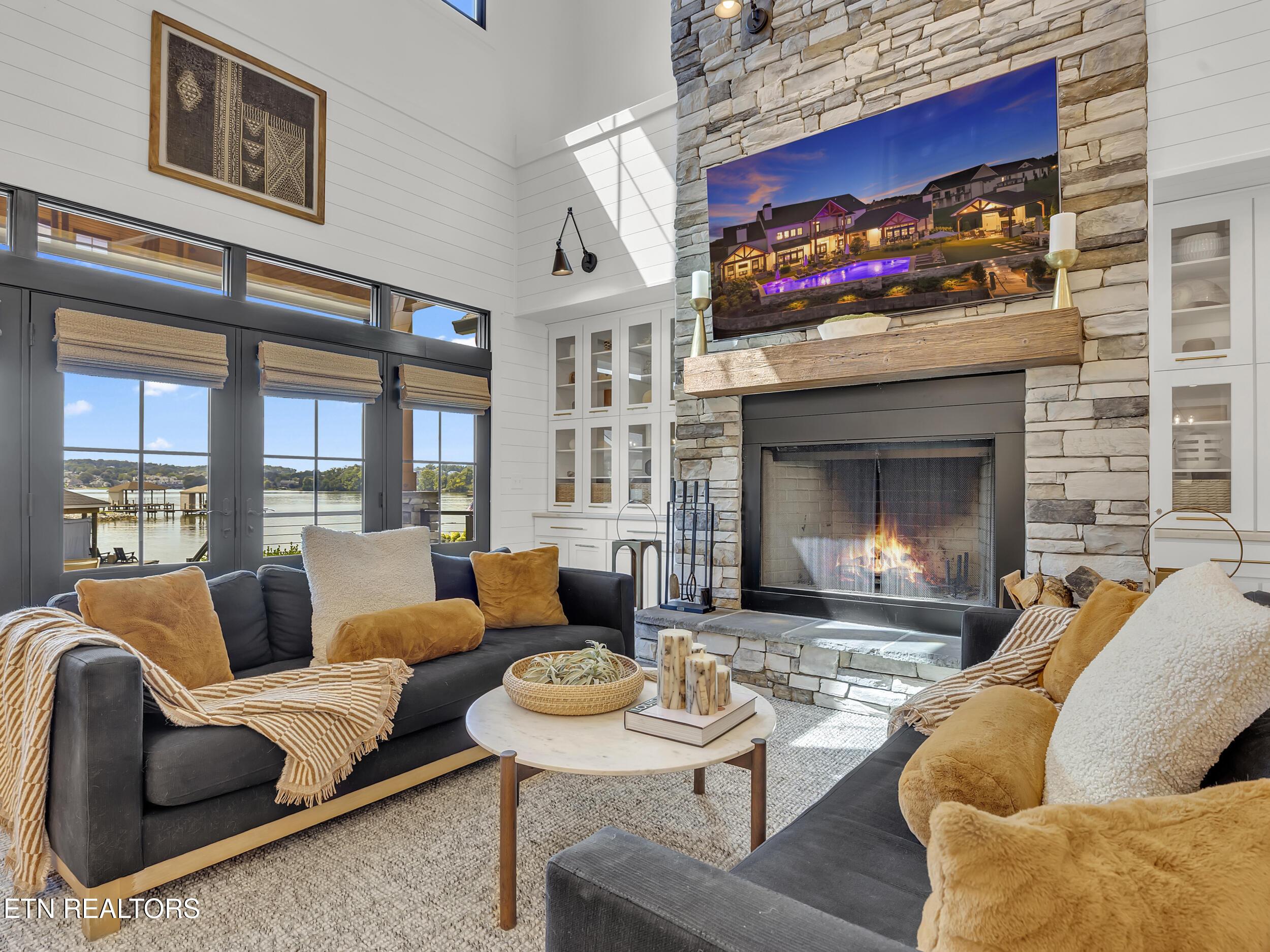 313 Spoondrift Court, Louisville, TN - Fort Loudoun and Tellico Lake Real Estate - Image# 13