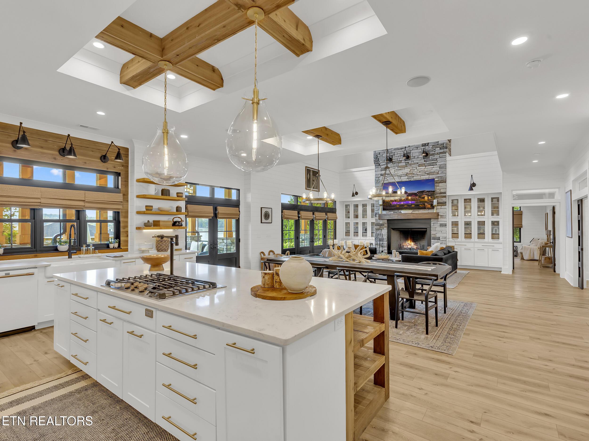 313 Spoondrift Court, Louisville, TN - Fort Loudoun and Tellico Lake Real Estate - Image# 20