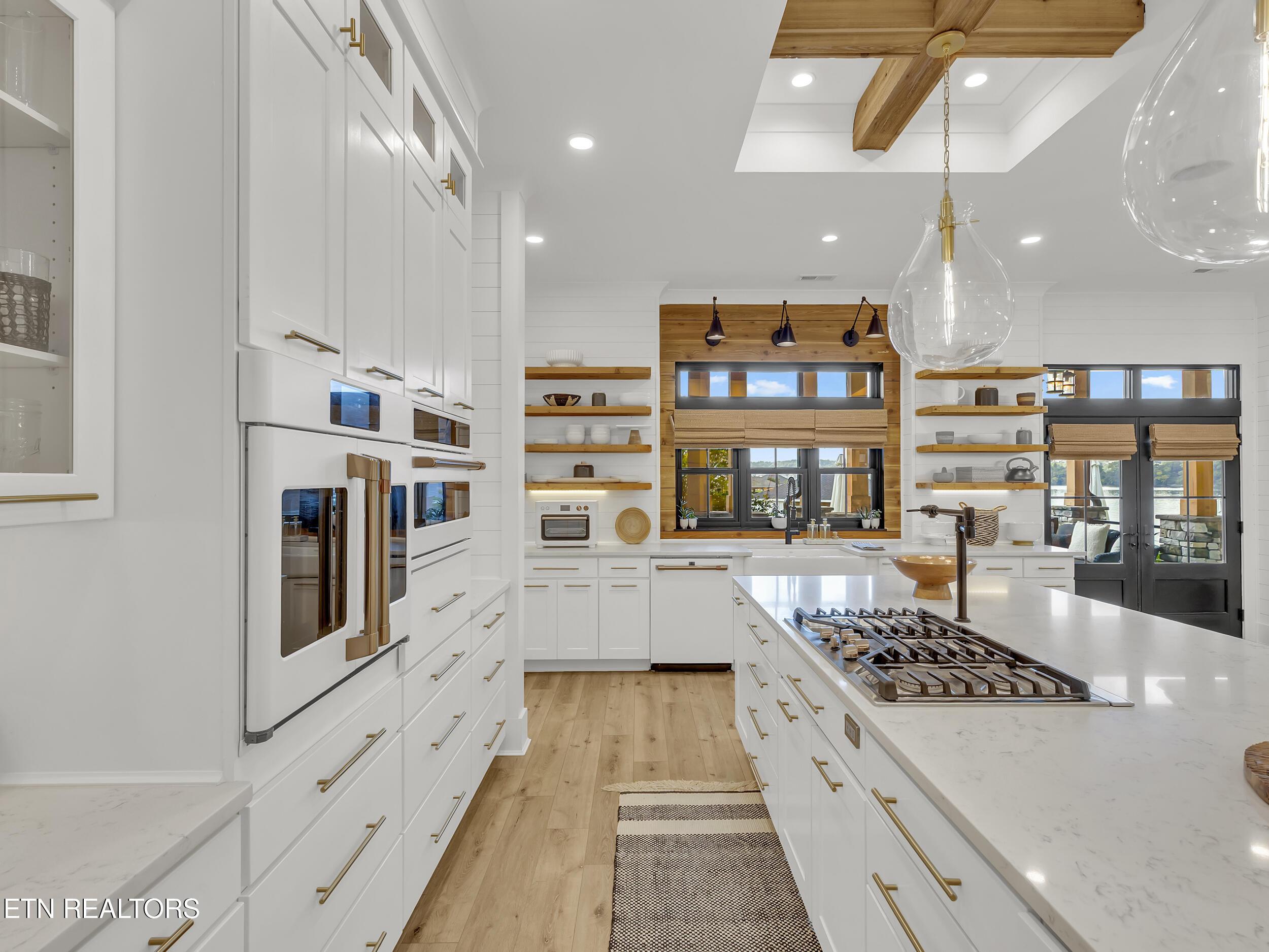 313 Spoondrift Court, Louisville, TN - Fort Loudoun and Tellico Lake Real Estate - Image# 21
