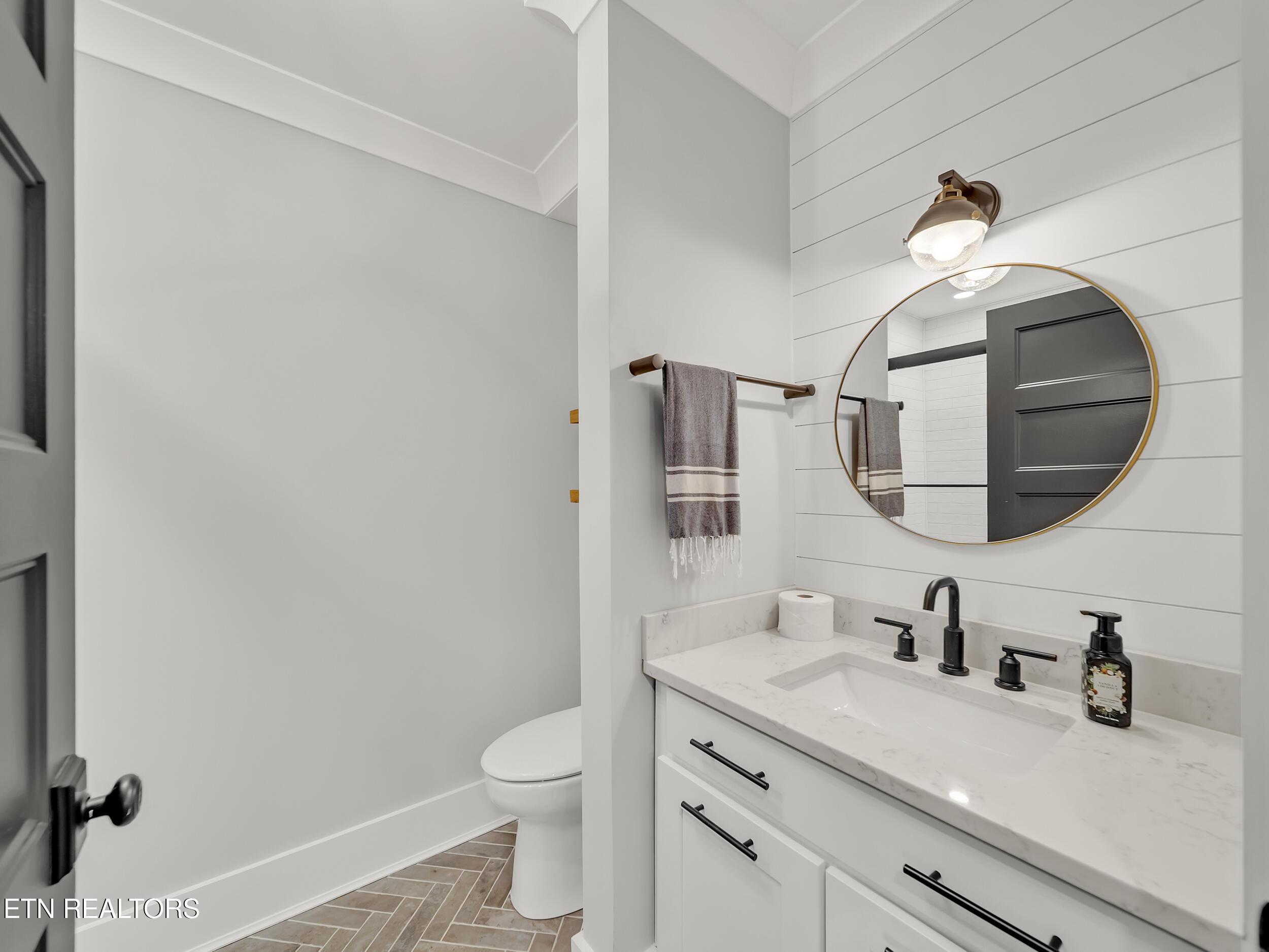 313 Spoondrift Court, Louisville, TN - Fort Loudoun and Tellico Lake Real Estate - Image# 47