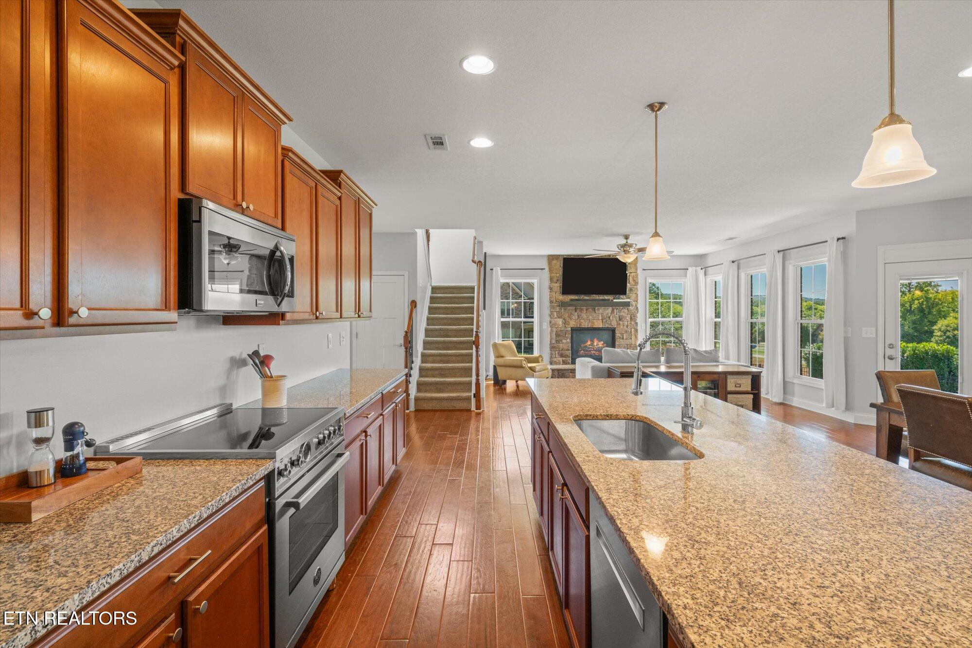 1201 Odyssey Lane, Knoxville, TN - Fort Loudoun and Tellico Lake Real Estate - Image# 28