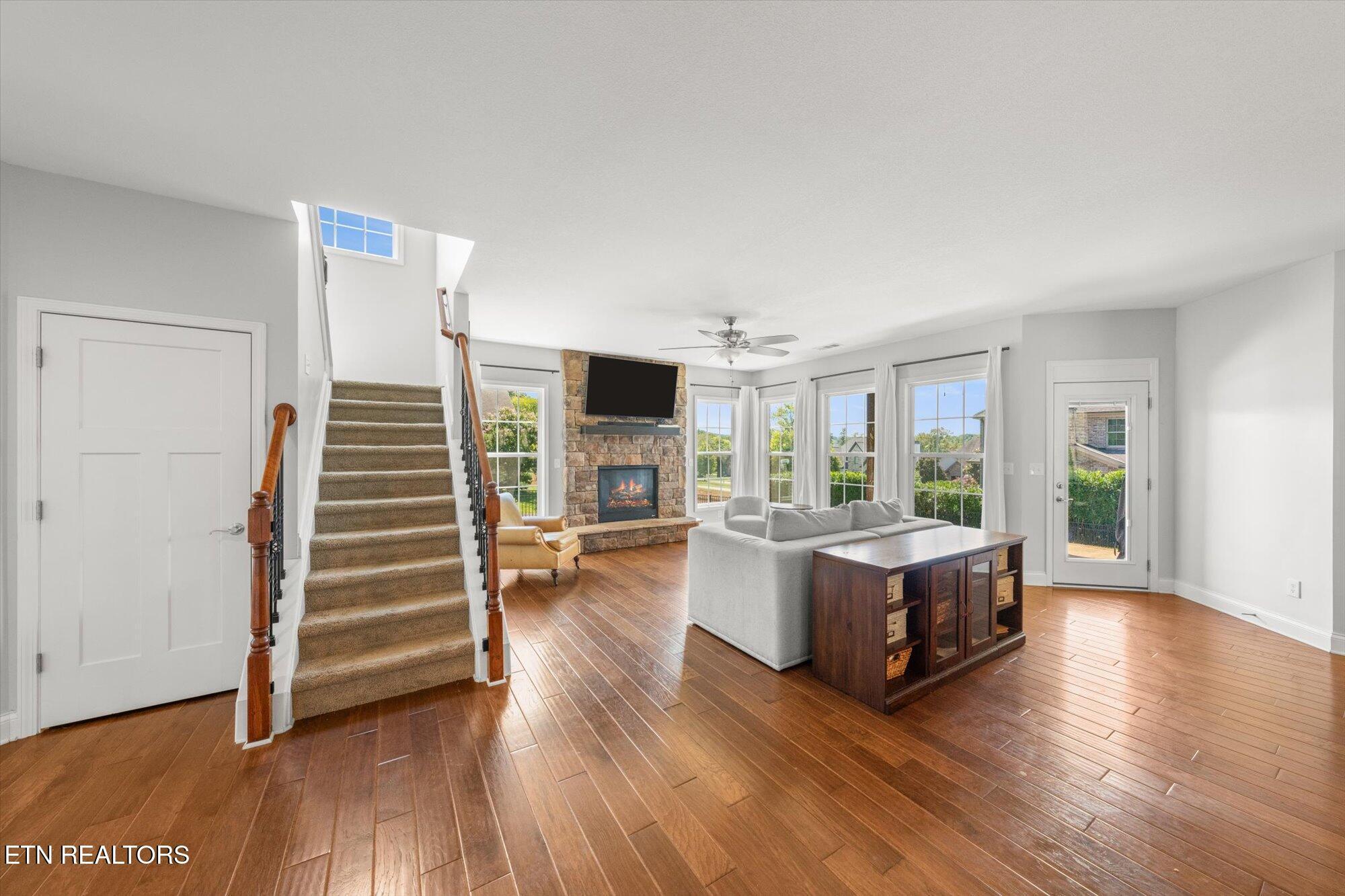 1201 Odyssey Lane, Knoxville, TN - Fort Loudoun and Tellico Lake Real Estate - Image# 12