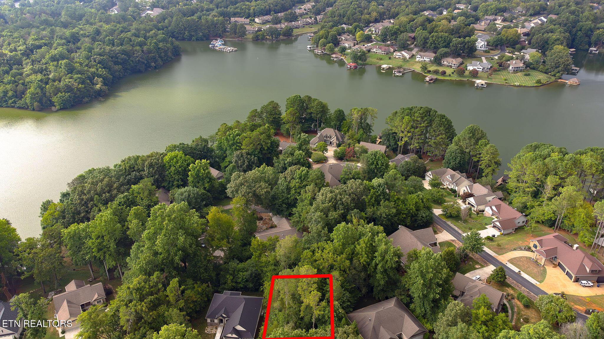 124 Inagehi Way, Loudon, TN - Fort Loudoun and Tellico Lake Real Estate - Image# 3