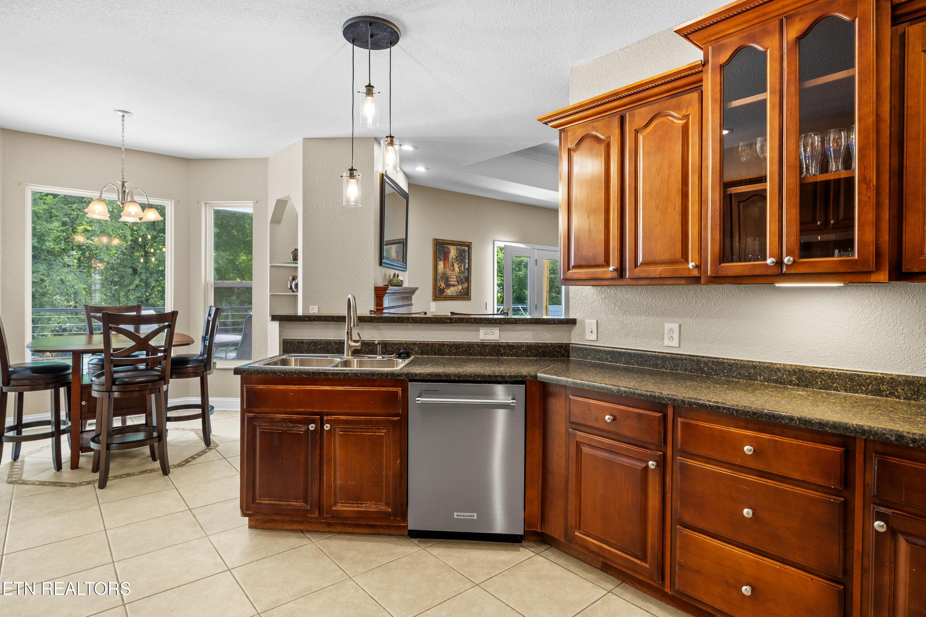 1812 Crazy Horse Drive, Maryville, TN - Fort Loudoun and Tellico Lake Real Estate - Image# 20