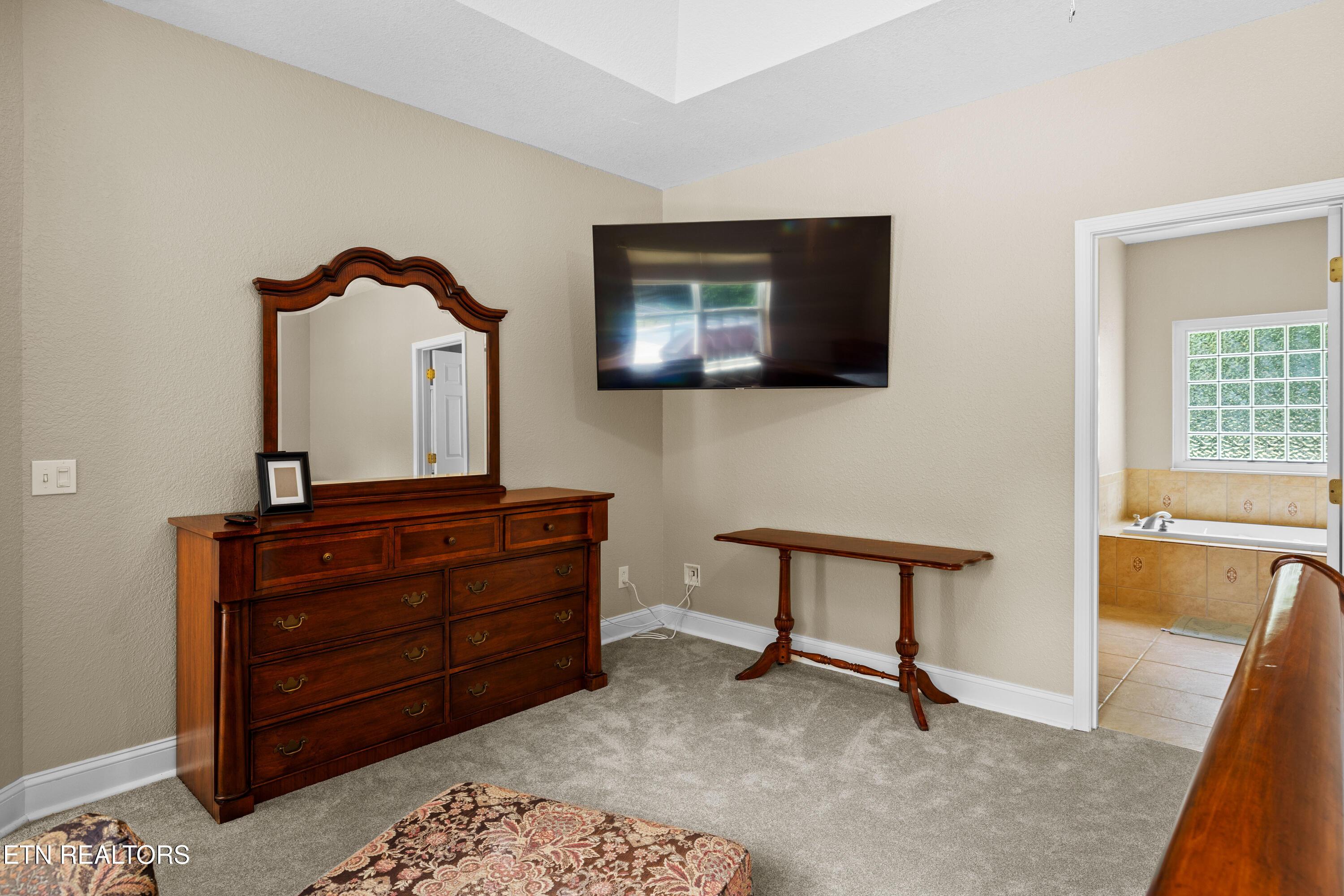 1812 Crazy Horse Drive, Maryville, TN - Fort Loudoun and Tellico Lake Real Estate - Image# 25