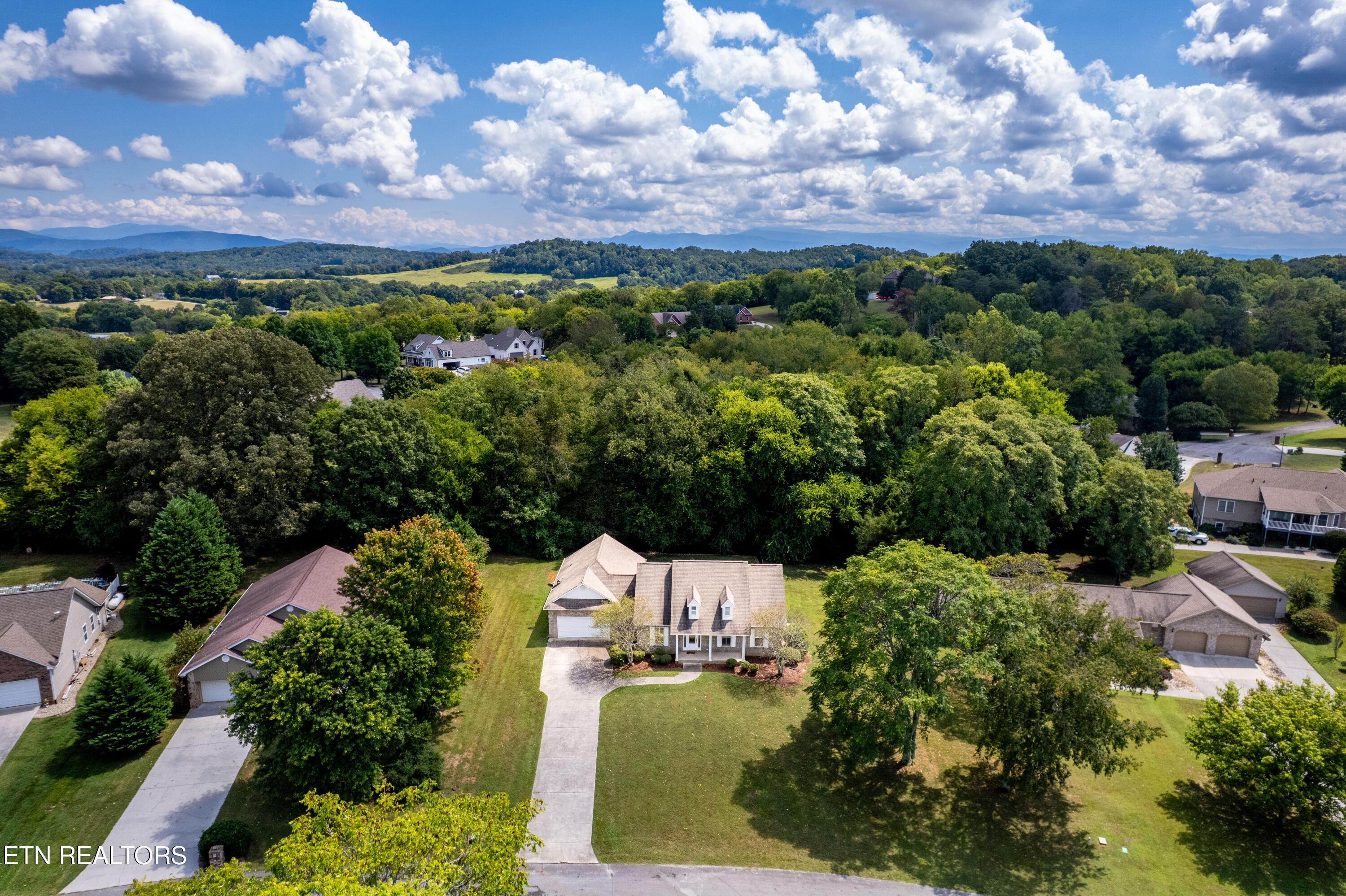 1812 Crazy Horse Drive, Maryville, TN - Fort Loudoun and Tellico Lake Real Estate - Image# 49