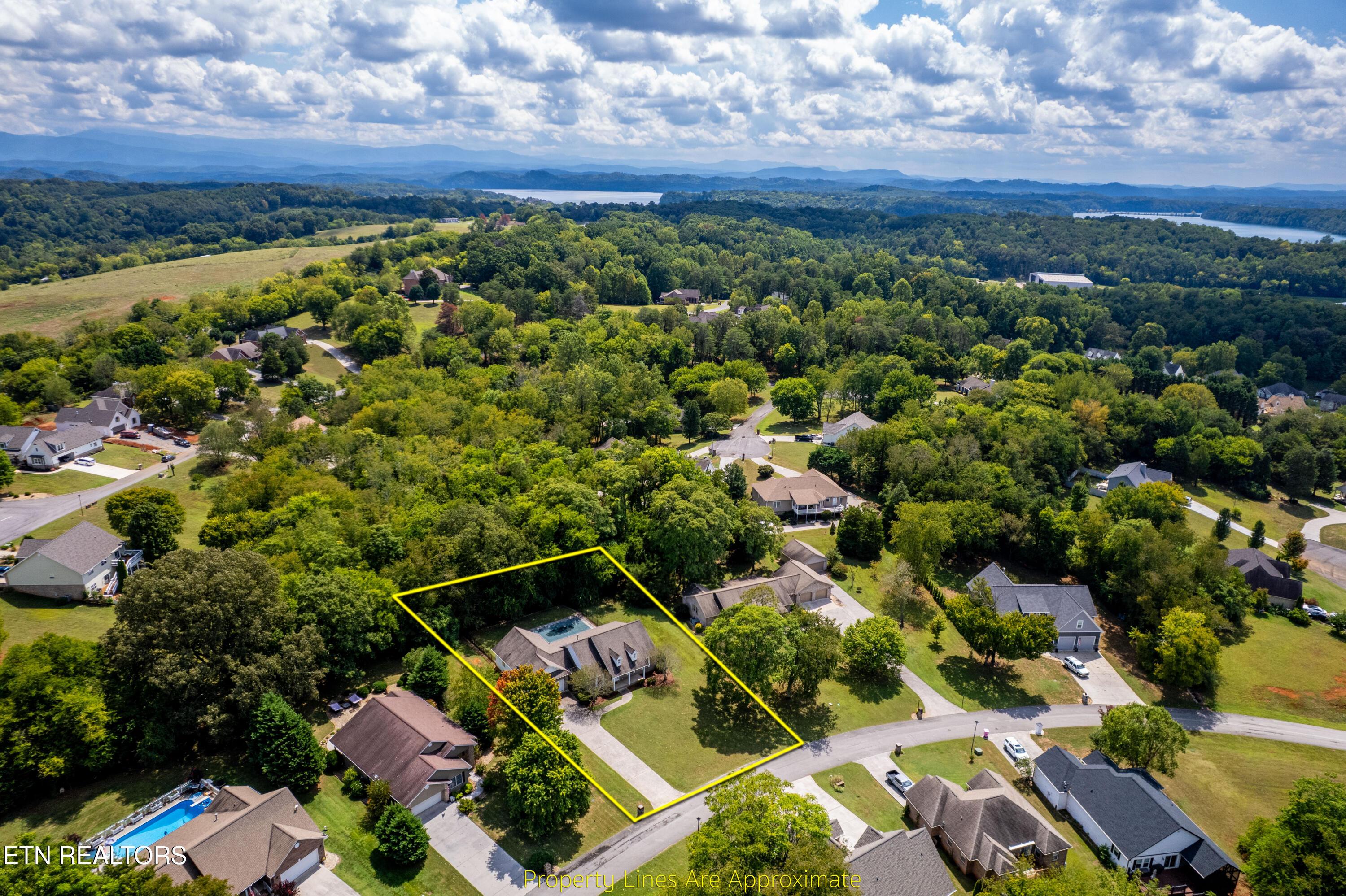 1812 Crazy Horse Drive, Maryville, TN - Fort Loudoun and Tellico Lake Real Estate - Image# 5