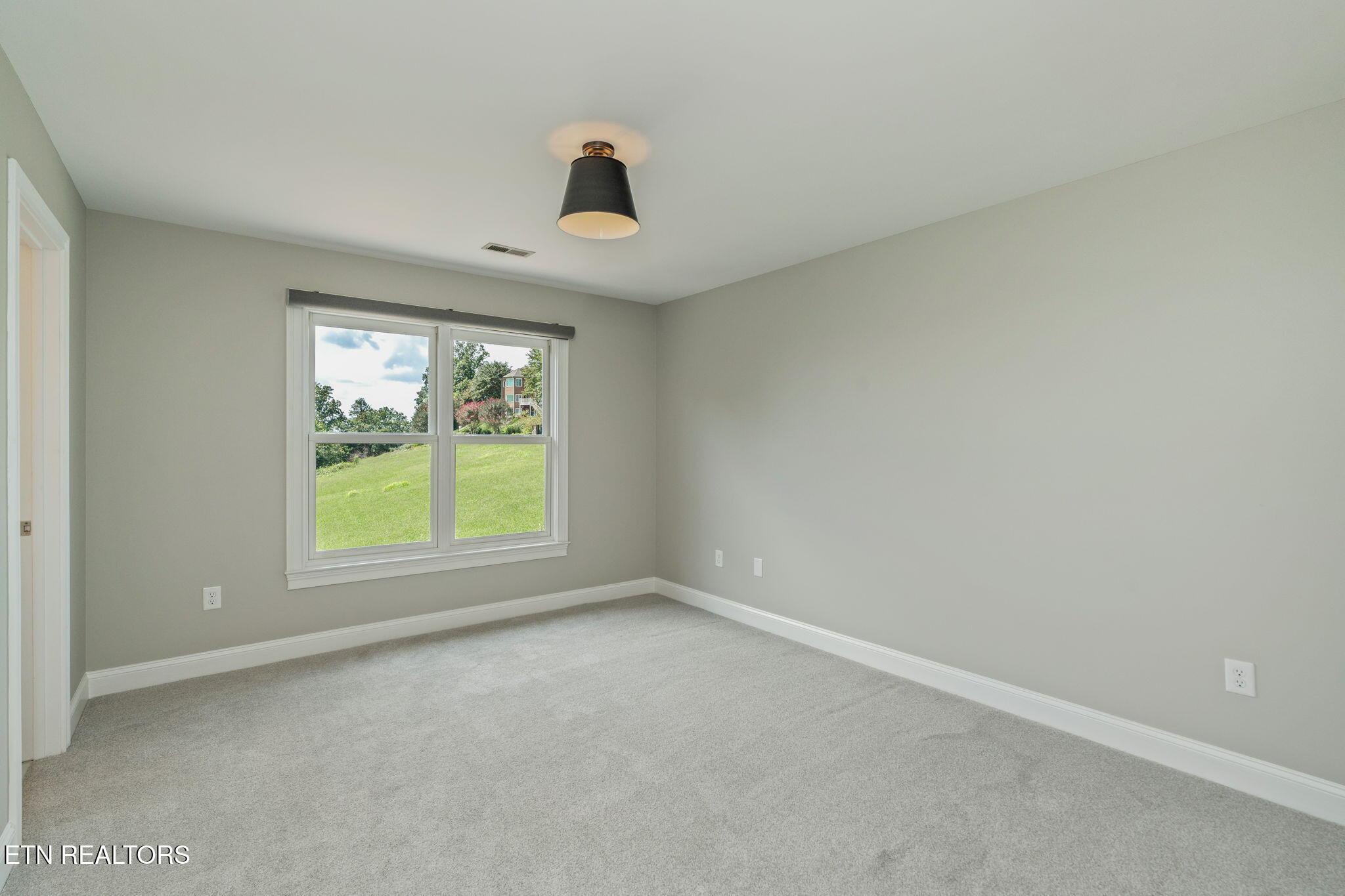 729 Brixworth Blvd, Knoxville, TN - Fort Loudoun and Tellico Lake Real Estate - Image# 36