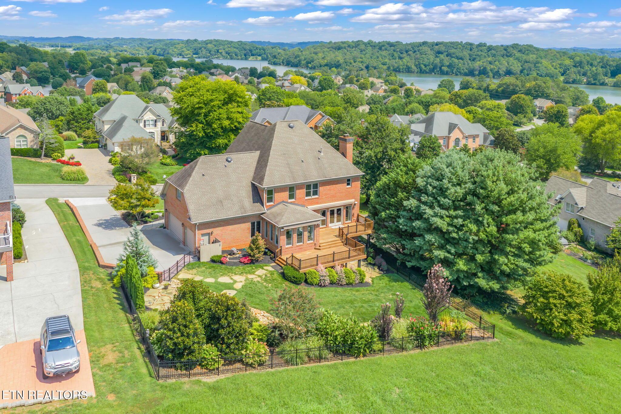 729 Brixworth Blvd, Knoxville, TN - Fort Loudoun and Tellico Lake Real Estate - Image# 59