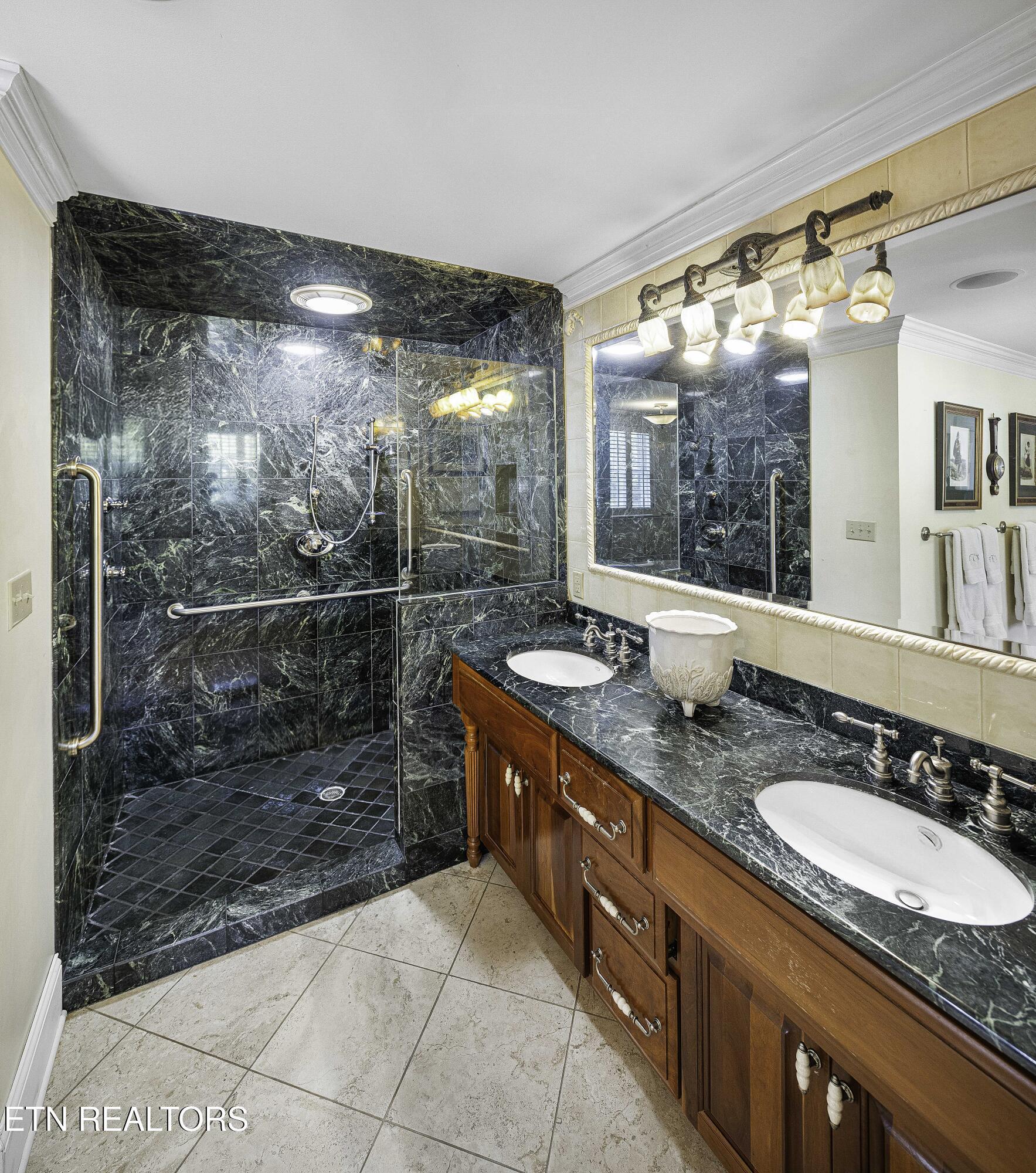 7609 Charlton Rd, Knoxville, TN - Fort Loudoun and Tellico Lake Real Estate - Image# 13
