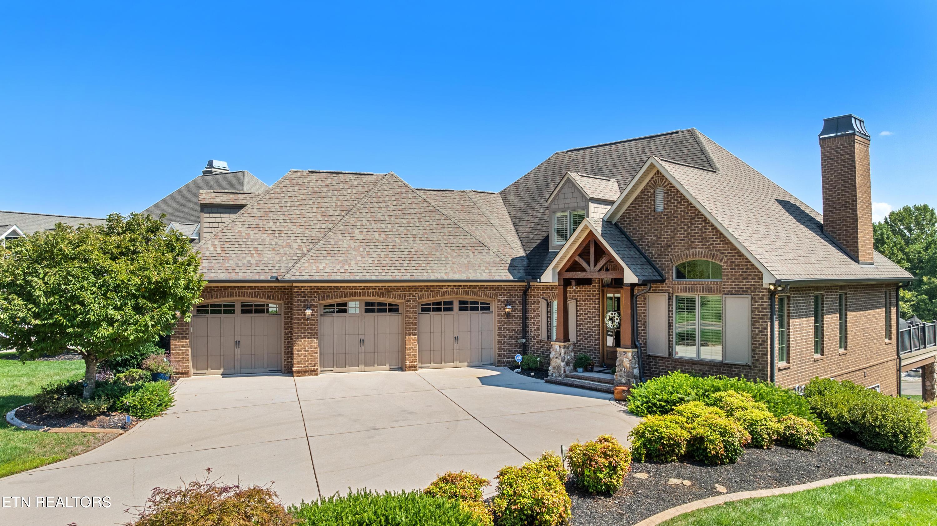 1440 Rarity Bay Pkwy, Vonore, TN - Fort Loudoun and Tellico Lake Real Estate - Image# 1