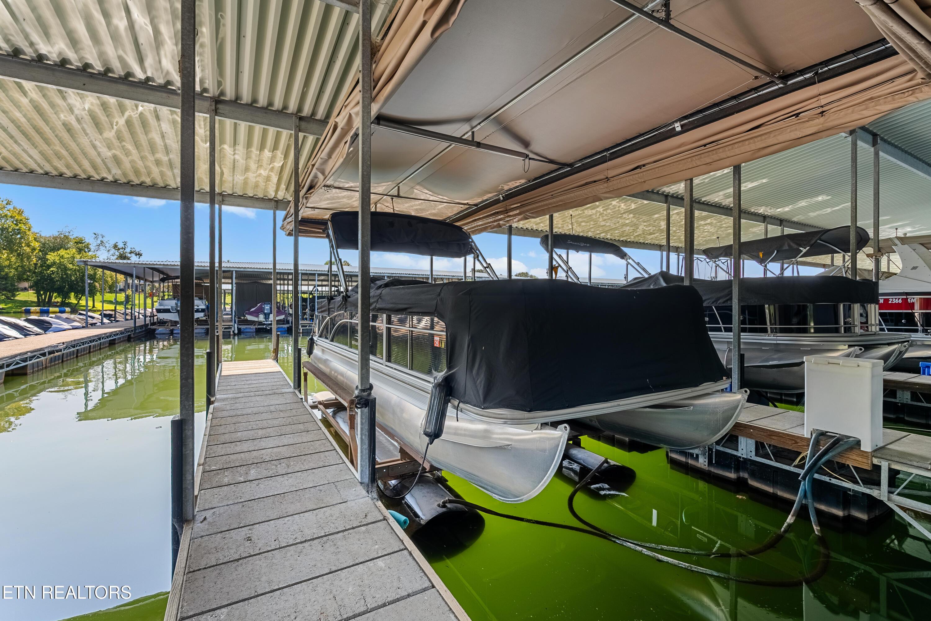 1440 Rarity Bay Pkwy, Vonore, TN - Fort Loudoun and Tellico Lake Real Estate - Image# 4