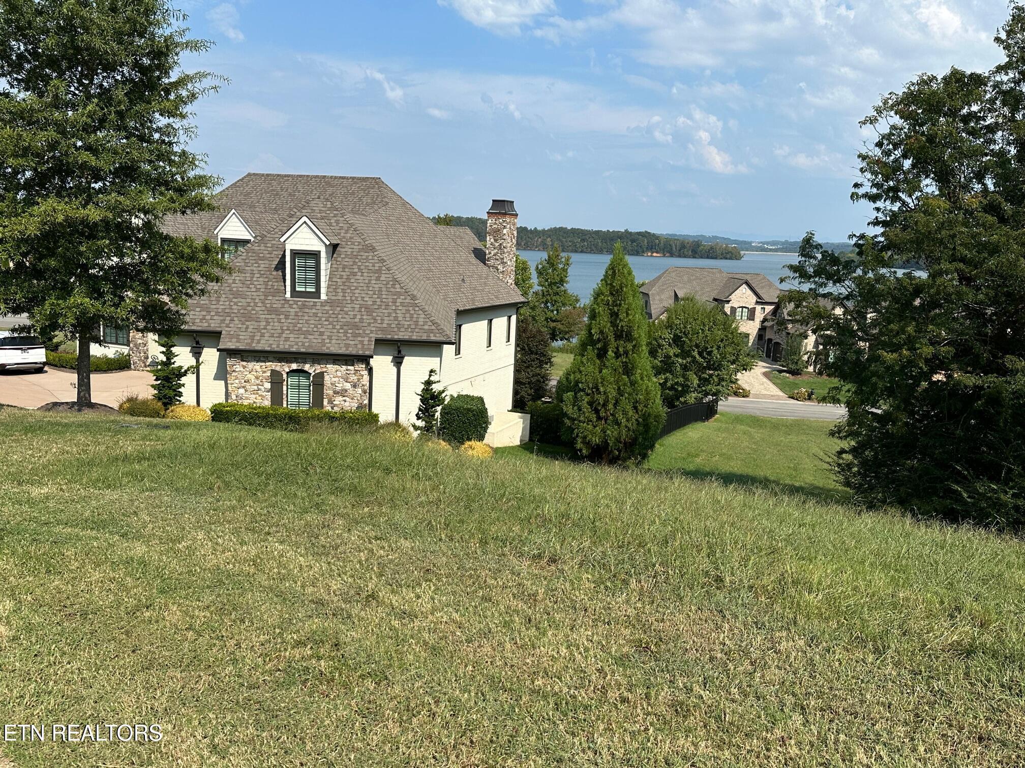 375 Champions Way, Lenoir City, TN - Fort Loudoun and Tellico Lake Real Estate - Image# 4