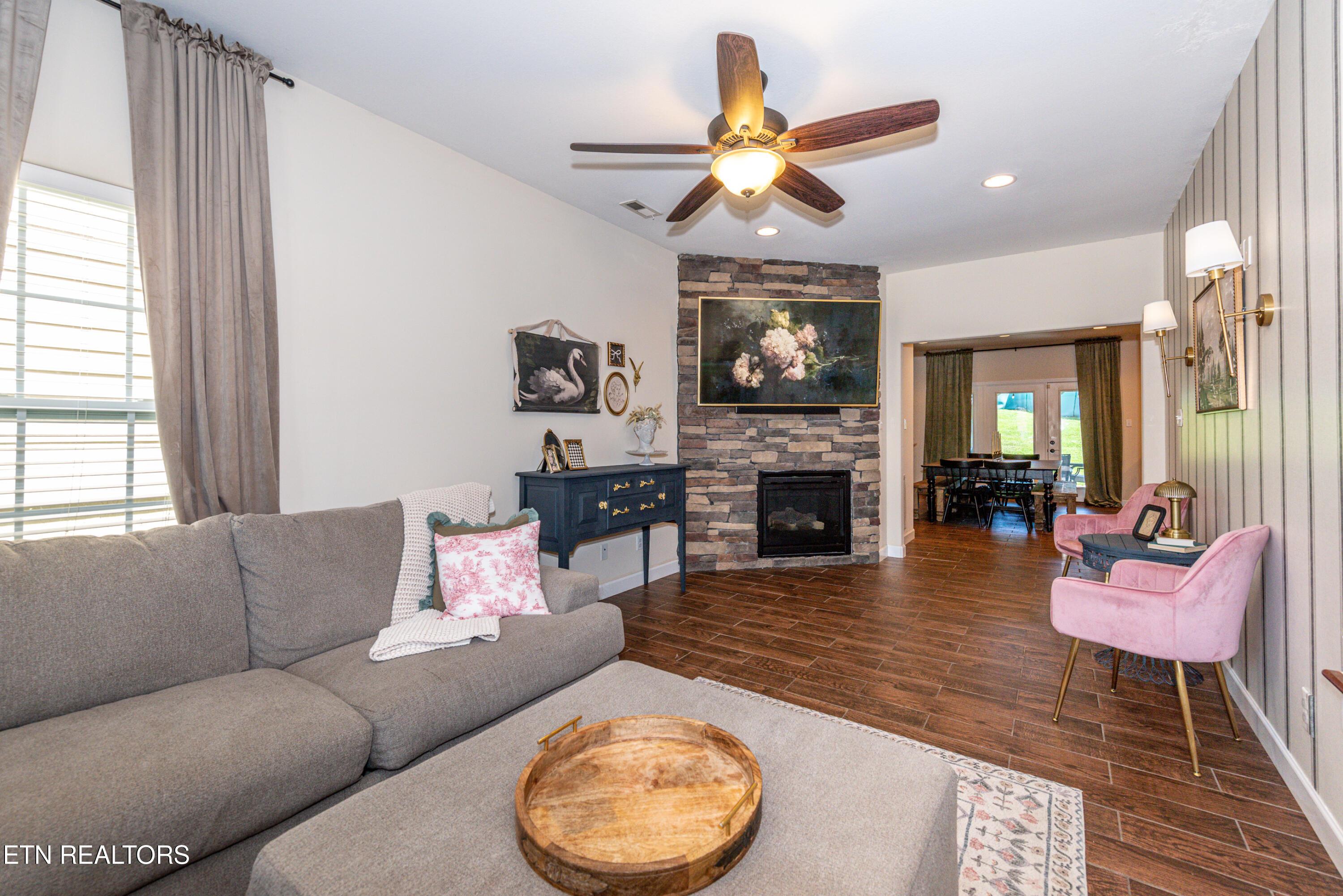 3132 Gazebo Point Way, Knoxville, TN - Fort Loudoun and Tellico Lake Real Estate - Image# 6
