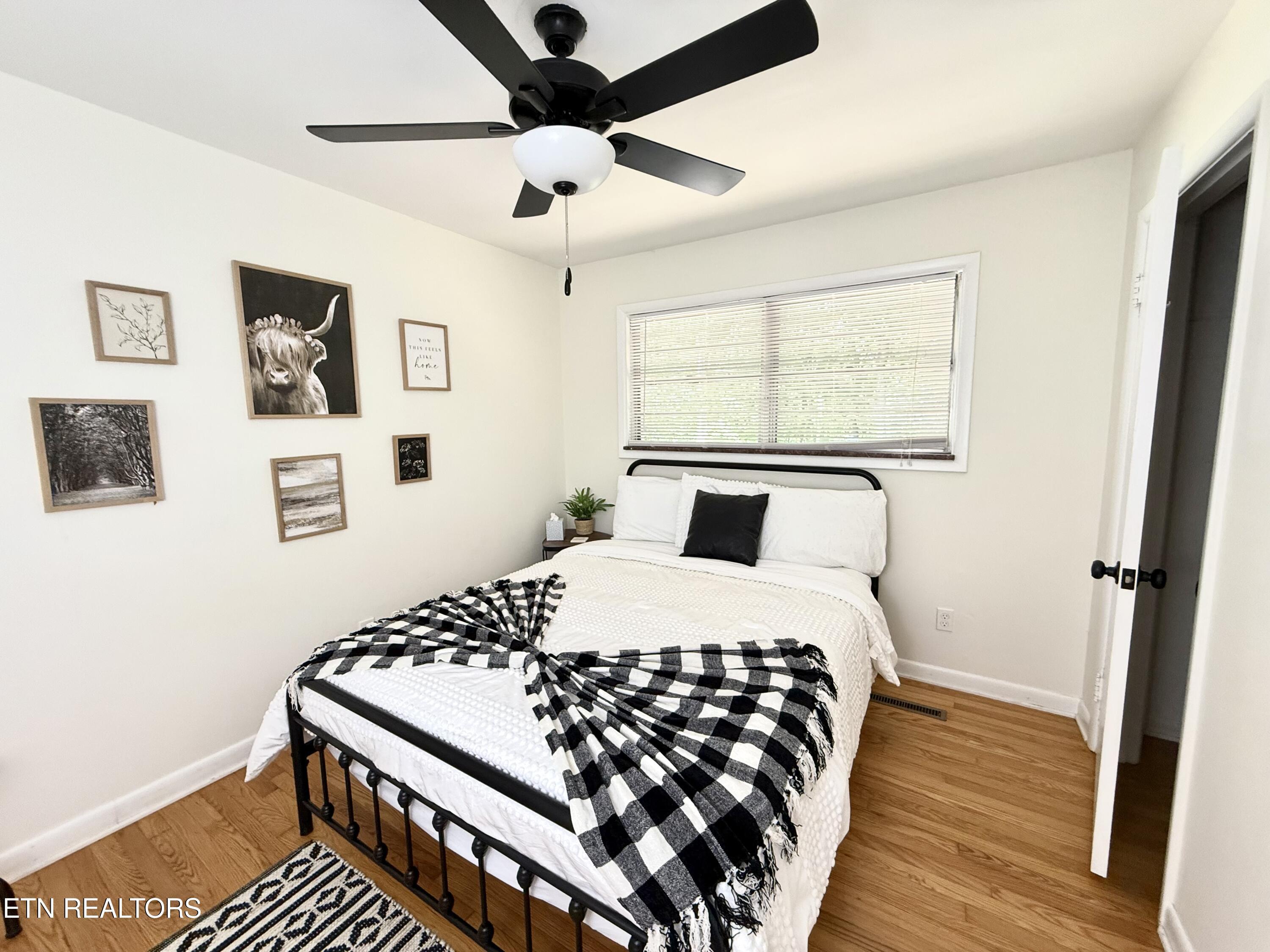 3401 SW Raines Lane, Knoxville, TN - Fort Loudoun and Tellico Lake Real Estate - Image# 21