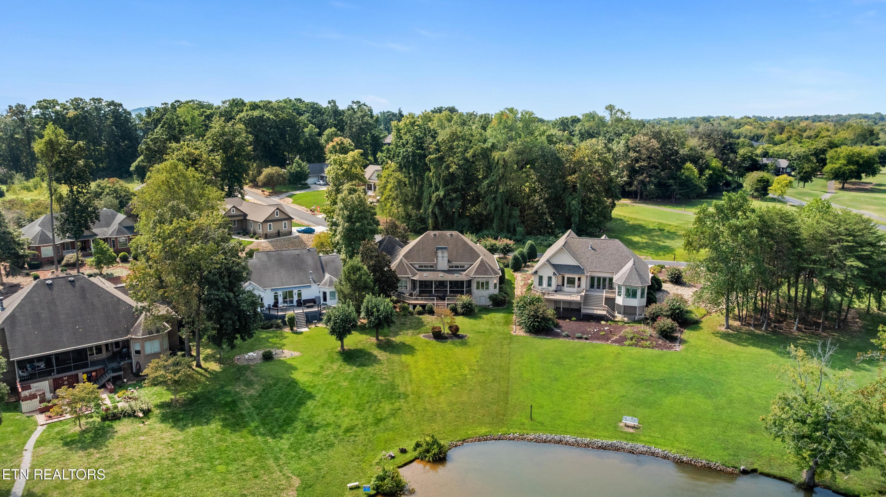 363 Golanvyi Tr, Vonore, TN - Fort Loudoun and Tellico Lake Real Estate - Image# 4