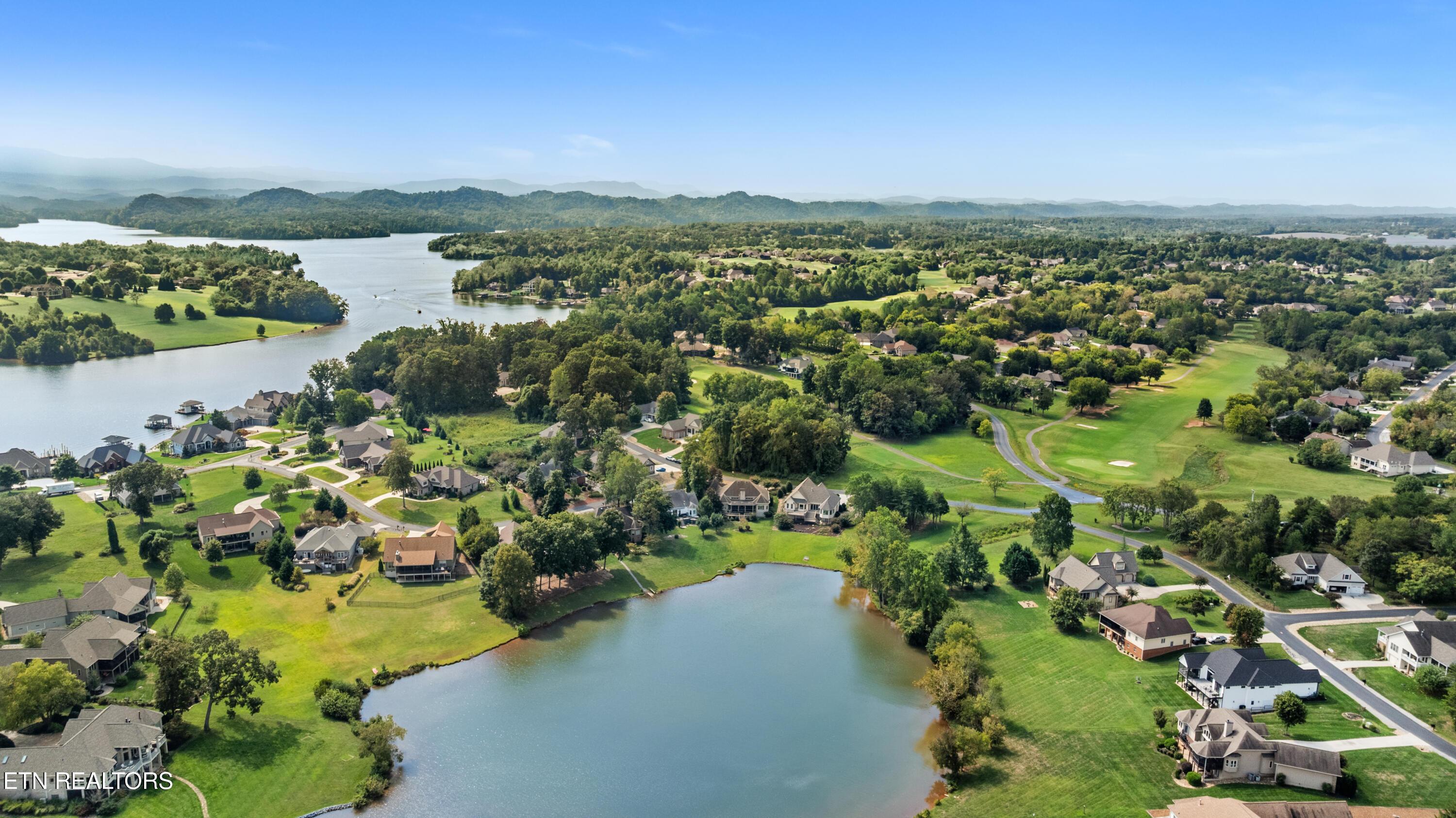 363 Golanvyi Tr, Vonore, TN - Fort Loudoun and Tellico Lake Real Estate - Image# 43
