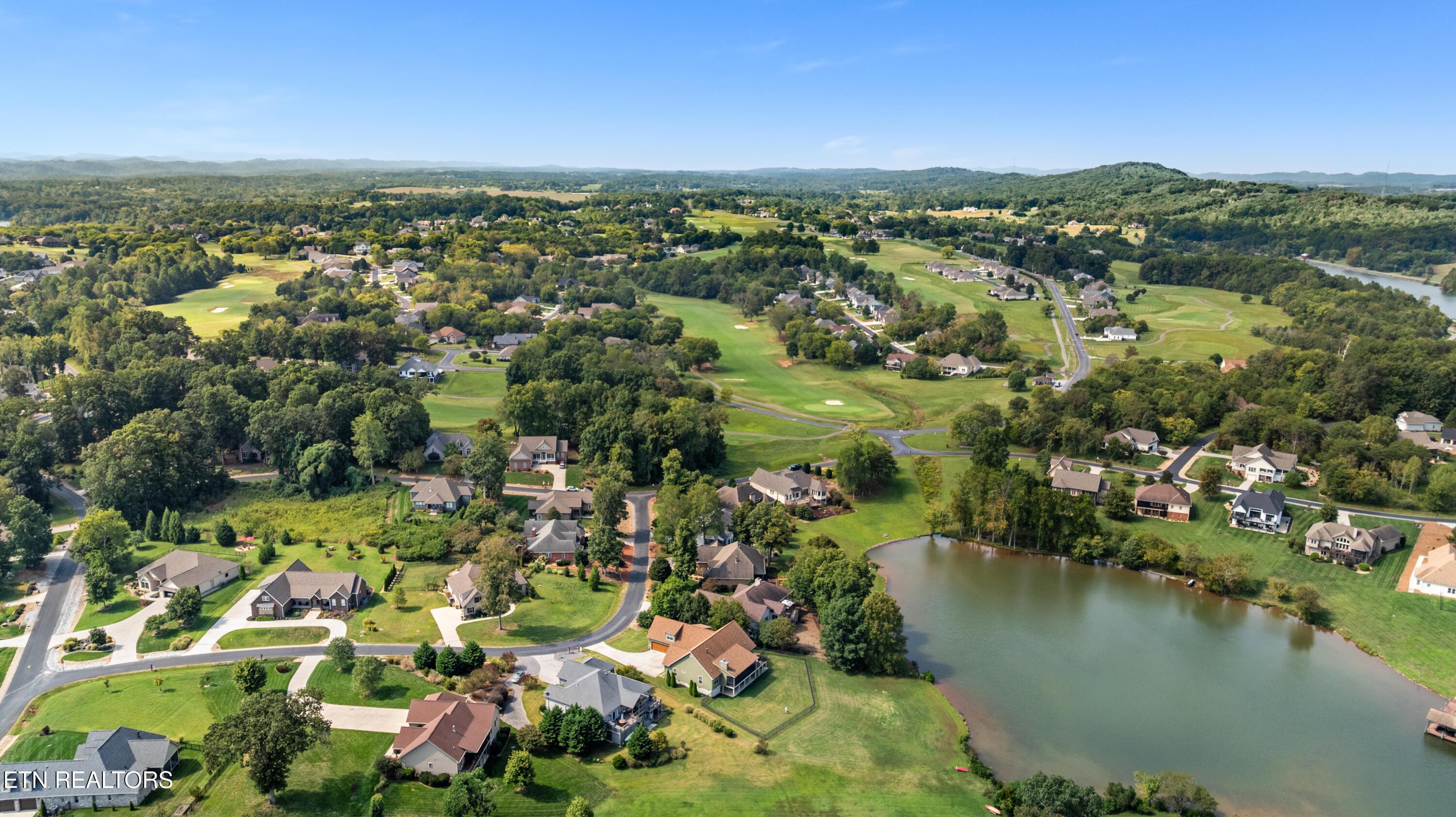 363 Golanvyi Tr, Vonore, TN - Fort Loudoun and Tellico Lake Real Estate - Image# 42
