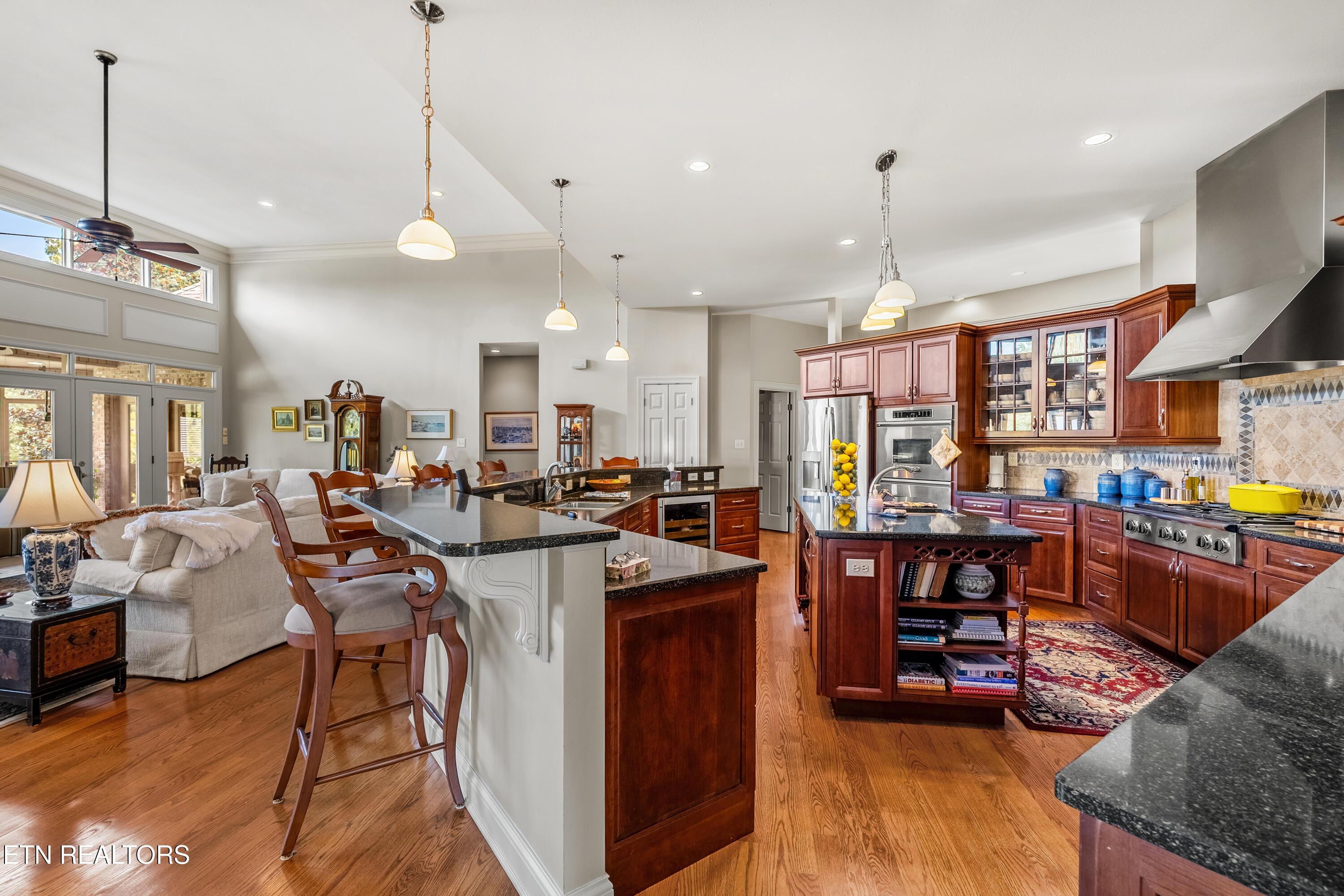 363 Golanvyi Tr, Vonore, TN - Fort Loudoun and Tellico Lake Real Estate - Image# 12