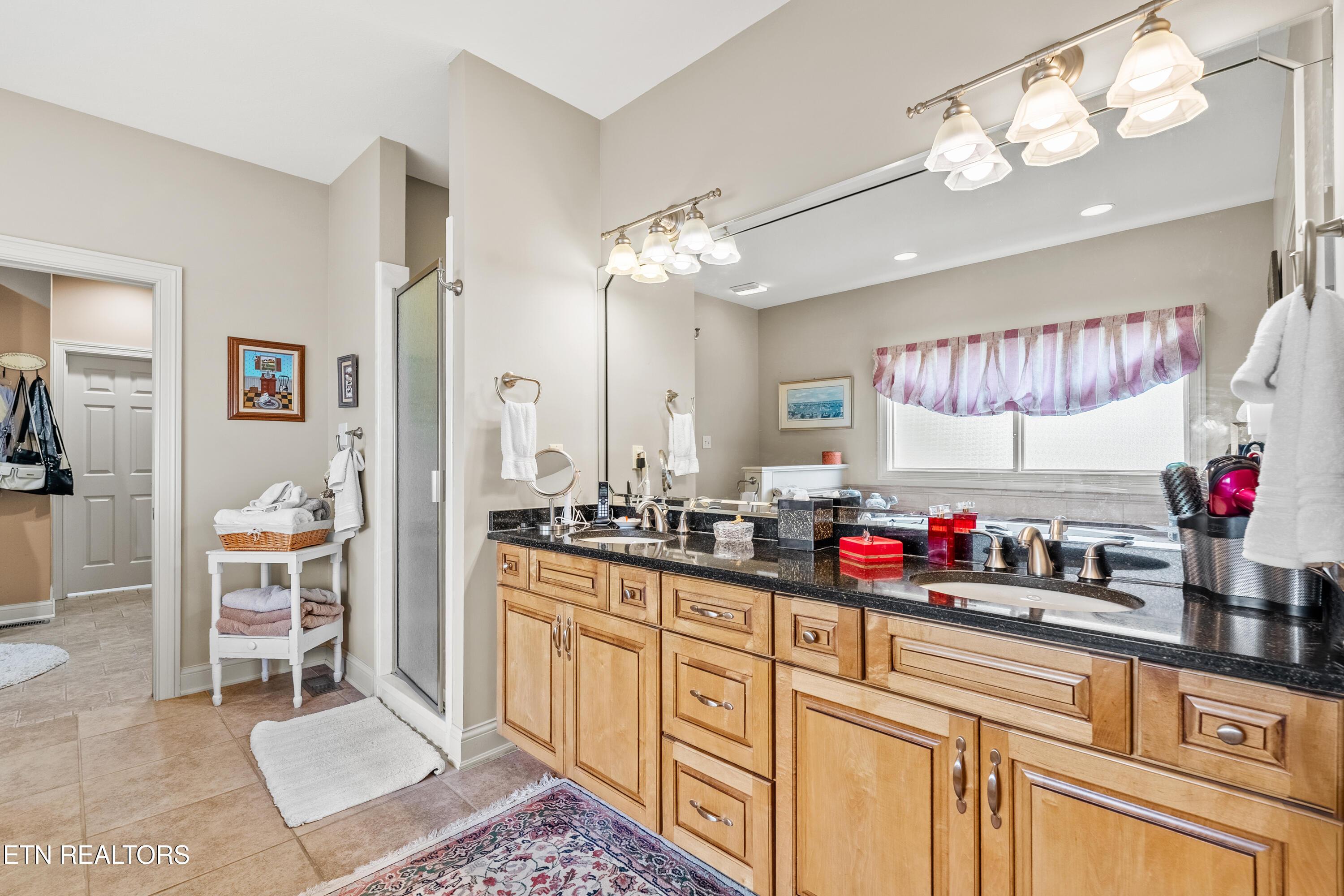 363 Golanvyi Tr, Vonore, TN - Fort Loudoun and Tellico Lake Real Estate - Image# 35