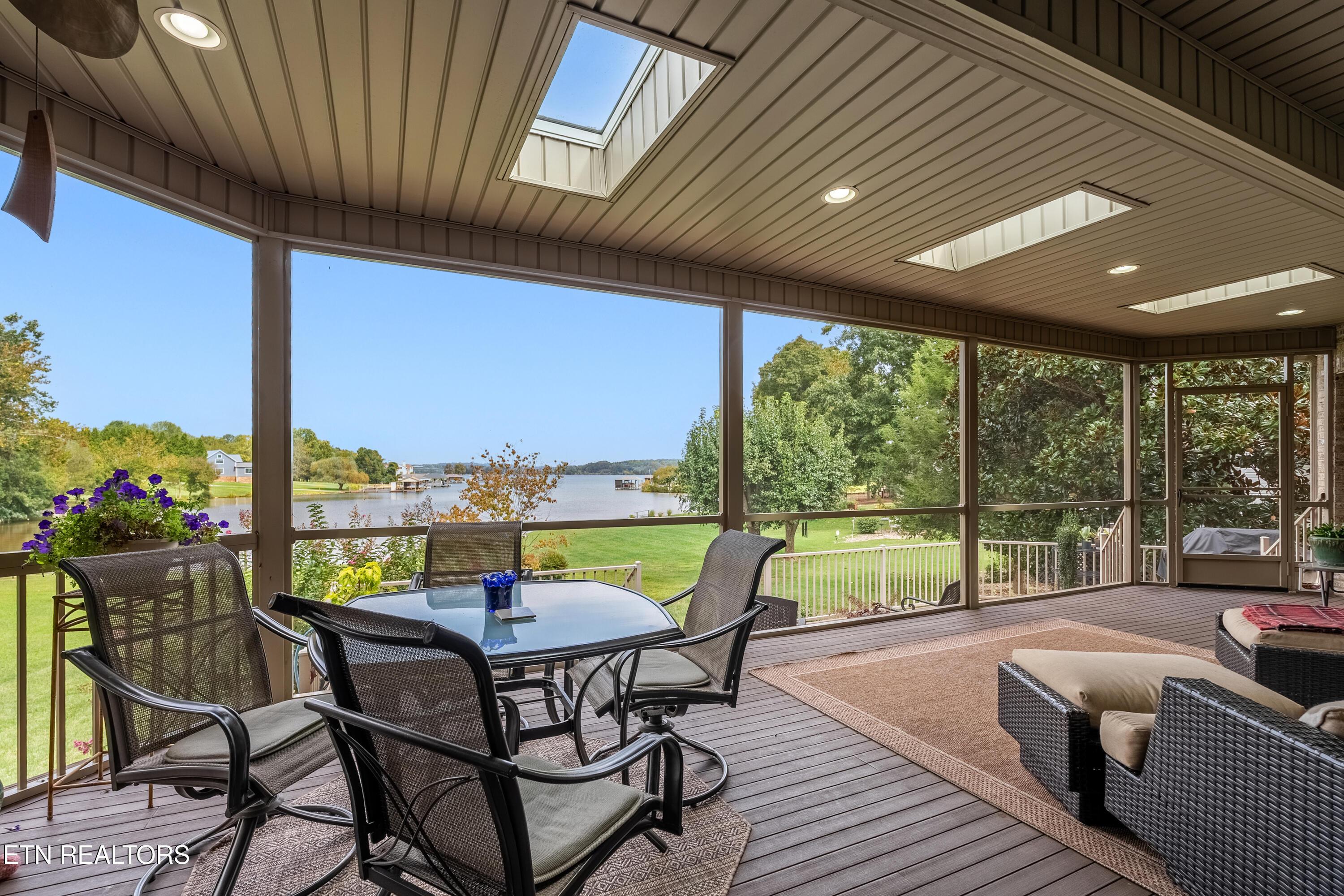 363 Golanvyi Tr, Vonore, TN - Fort Loudoun and Tellico Lake Real Estate - Image# 19