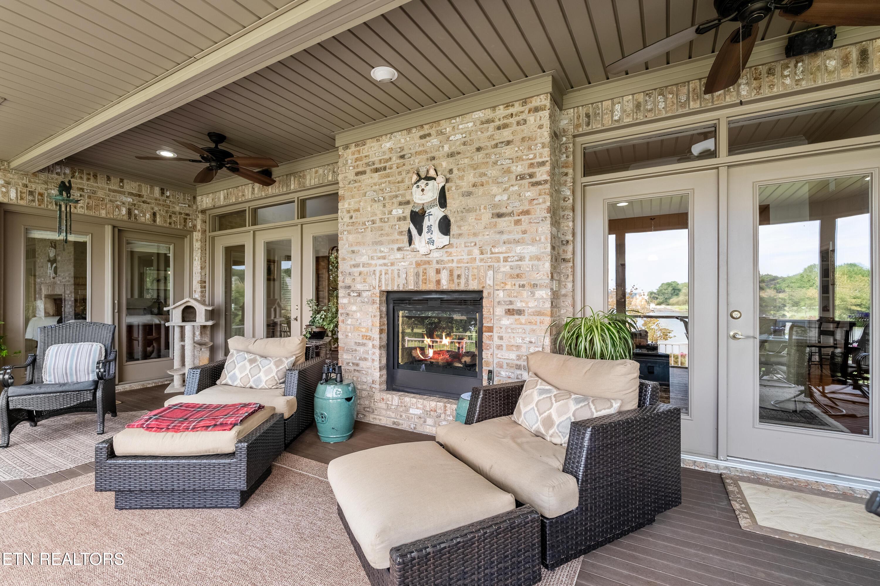 363 Golanvyi Tr, Vonore, TN - Fort Loudoun and Tellico Lake Real Estate - Image# 24