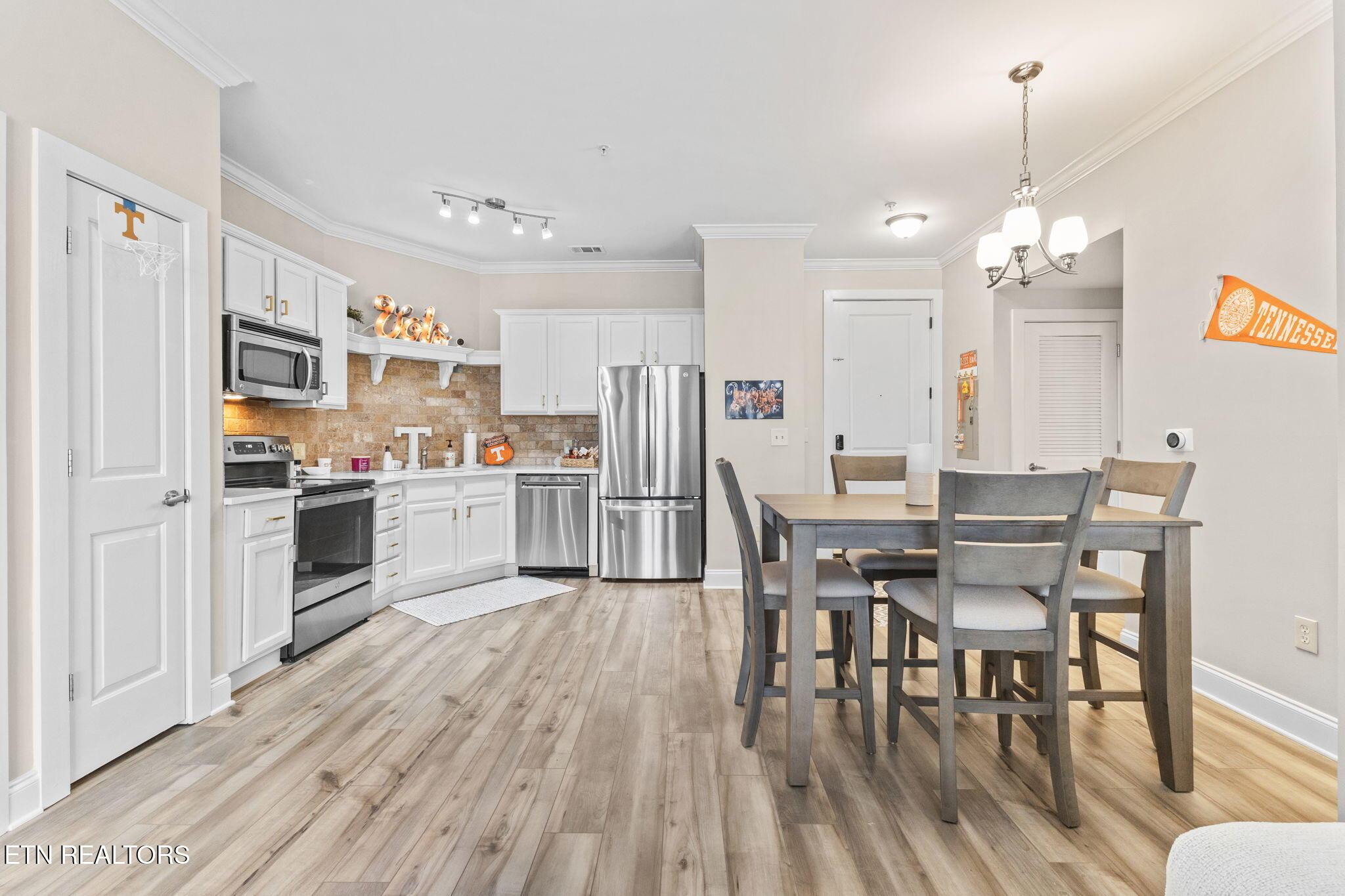 445 W Blount Ave, Knoxville, TN - Fort Loudoun and Tellico Lake Real Estate - Image# 18