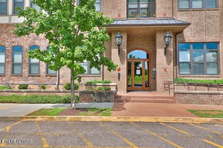 445 W Blount Ave, Knoxville, TN - Fort Loudoun and Tellico Lake Real Estate - Image# 47