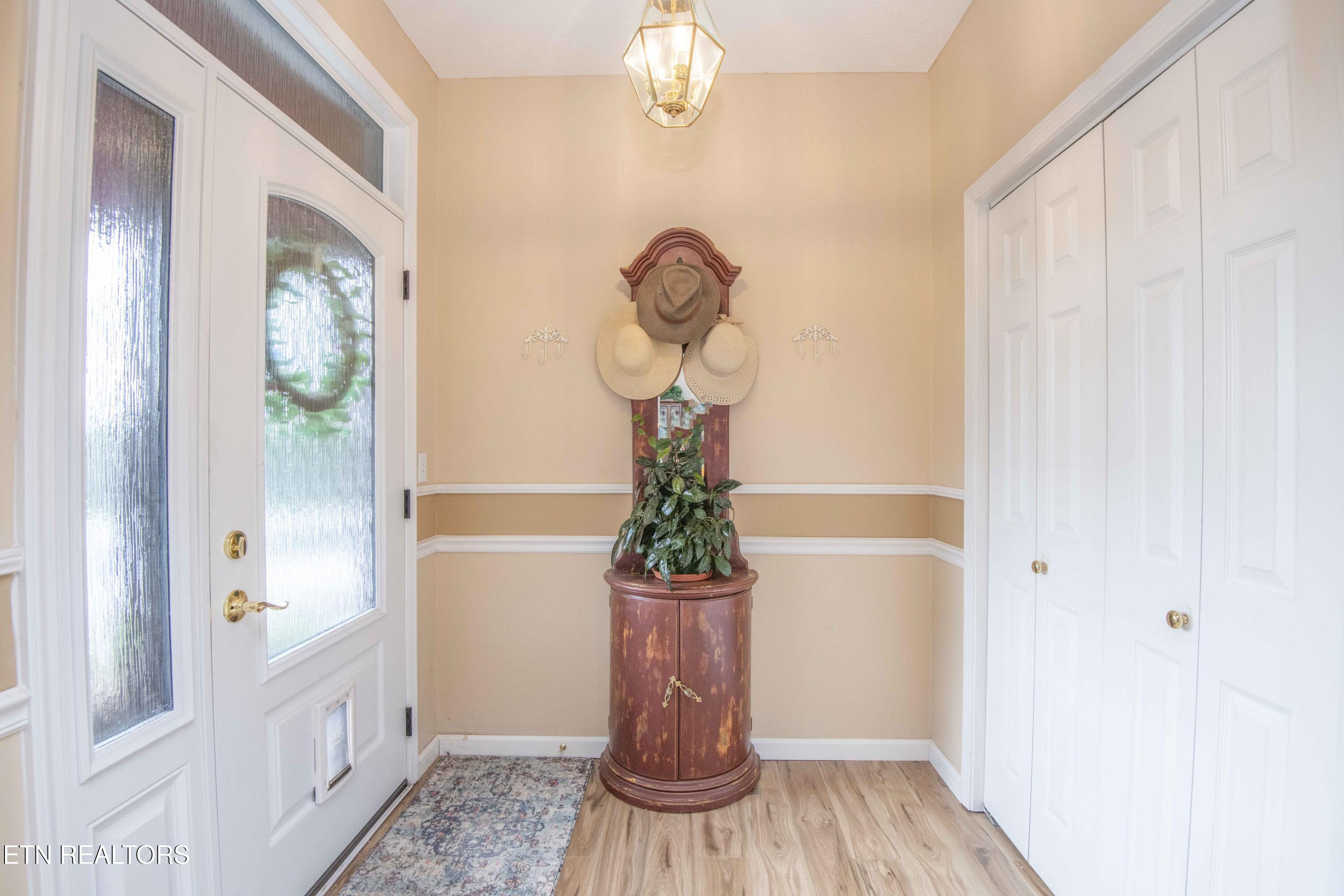 127 Kiowa Way, Loudon, TN - Fort Loudoun and Tellico Lake Real Estate - Image# 10