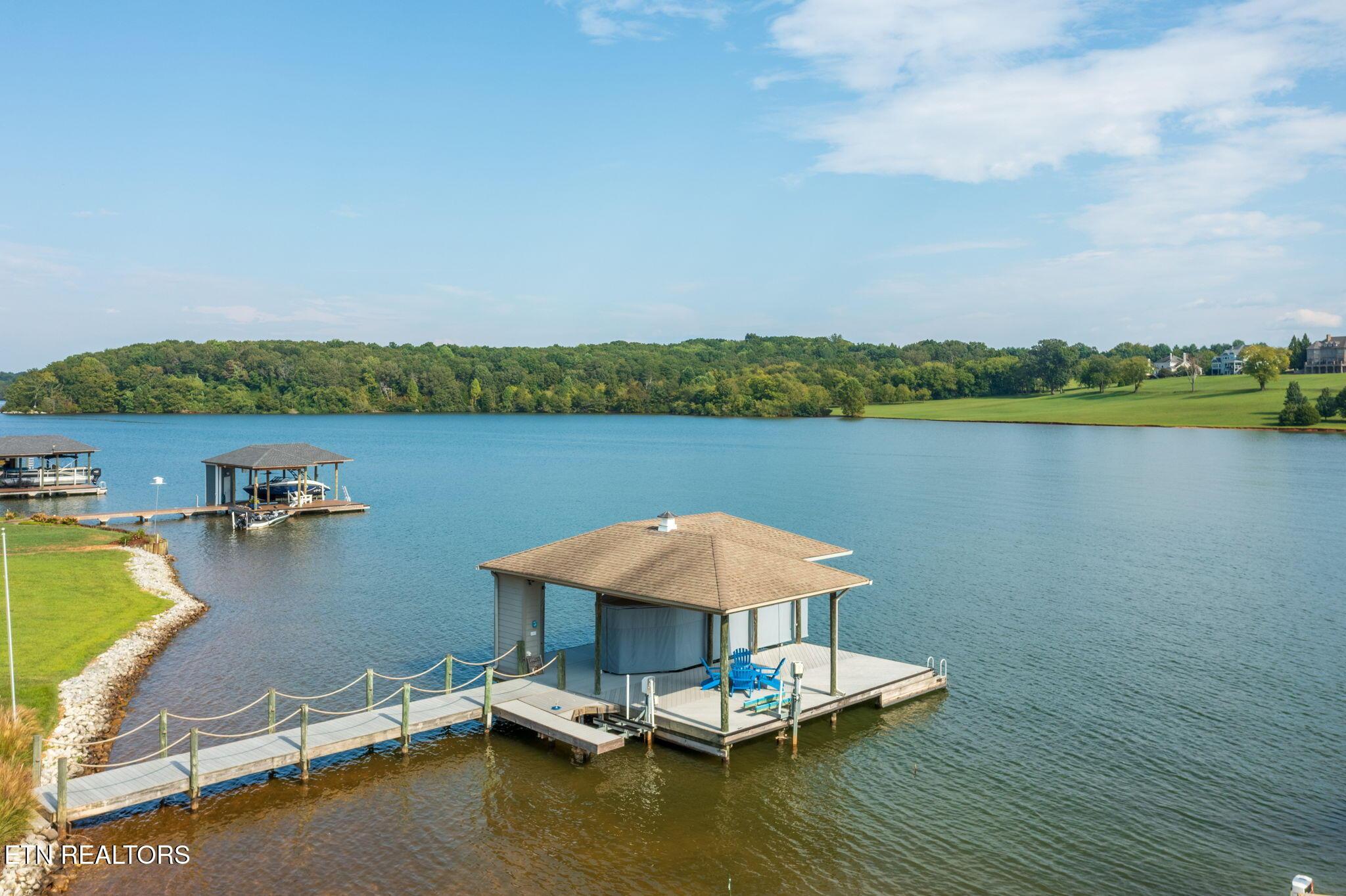 136 Hiwonihi Tr, Vonore, TN - Fort Loudoun and Tellico Lake Real Estate - Image# 52
