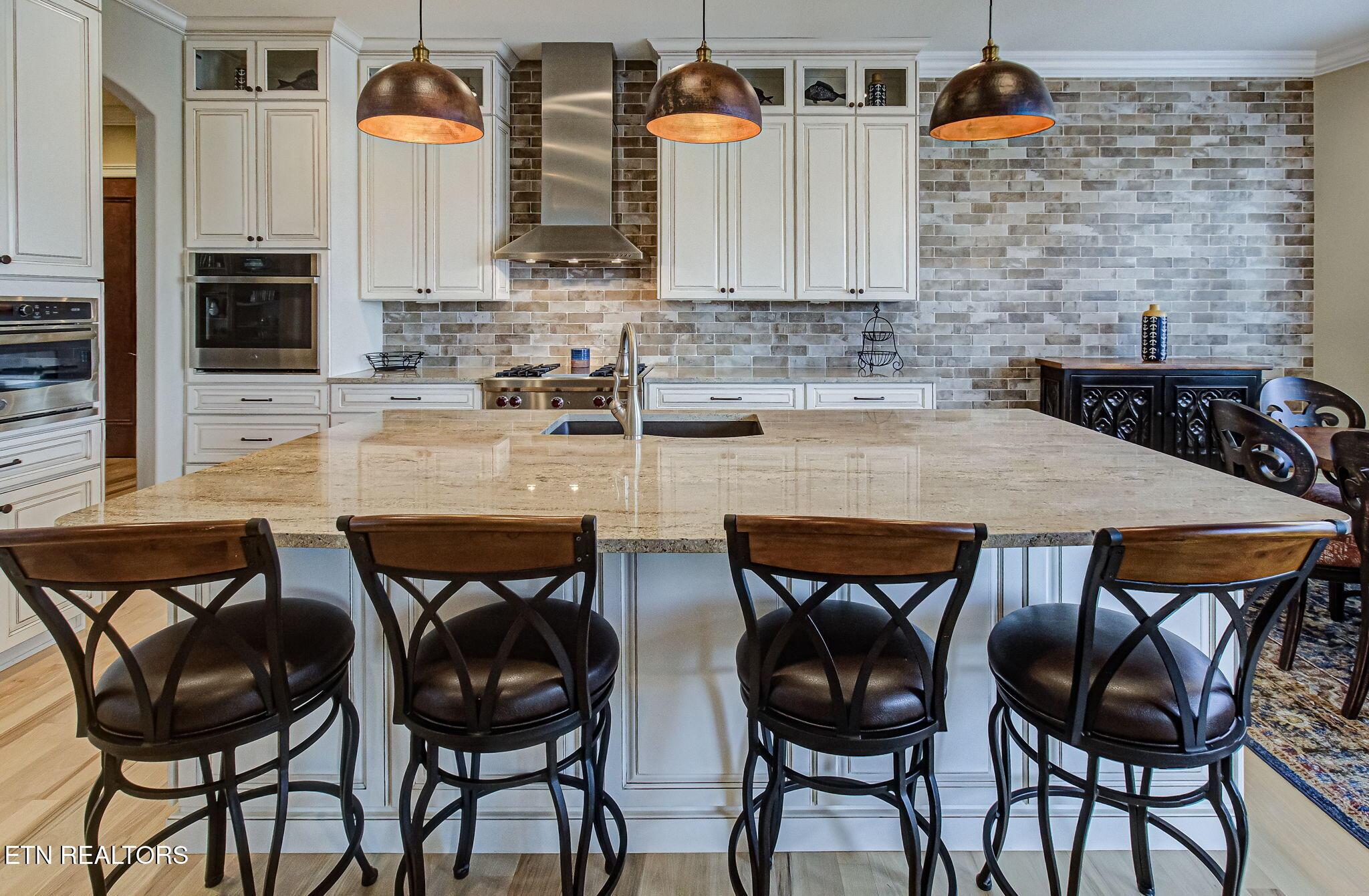 136 Hiwonihi Tr, Vonore, TN - Fort Loudoun and Tellico Lake Real Estate - Image# 13