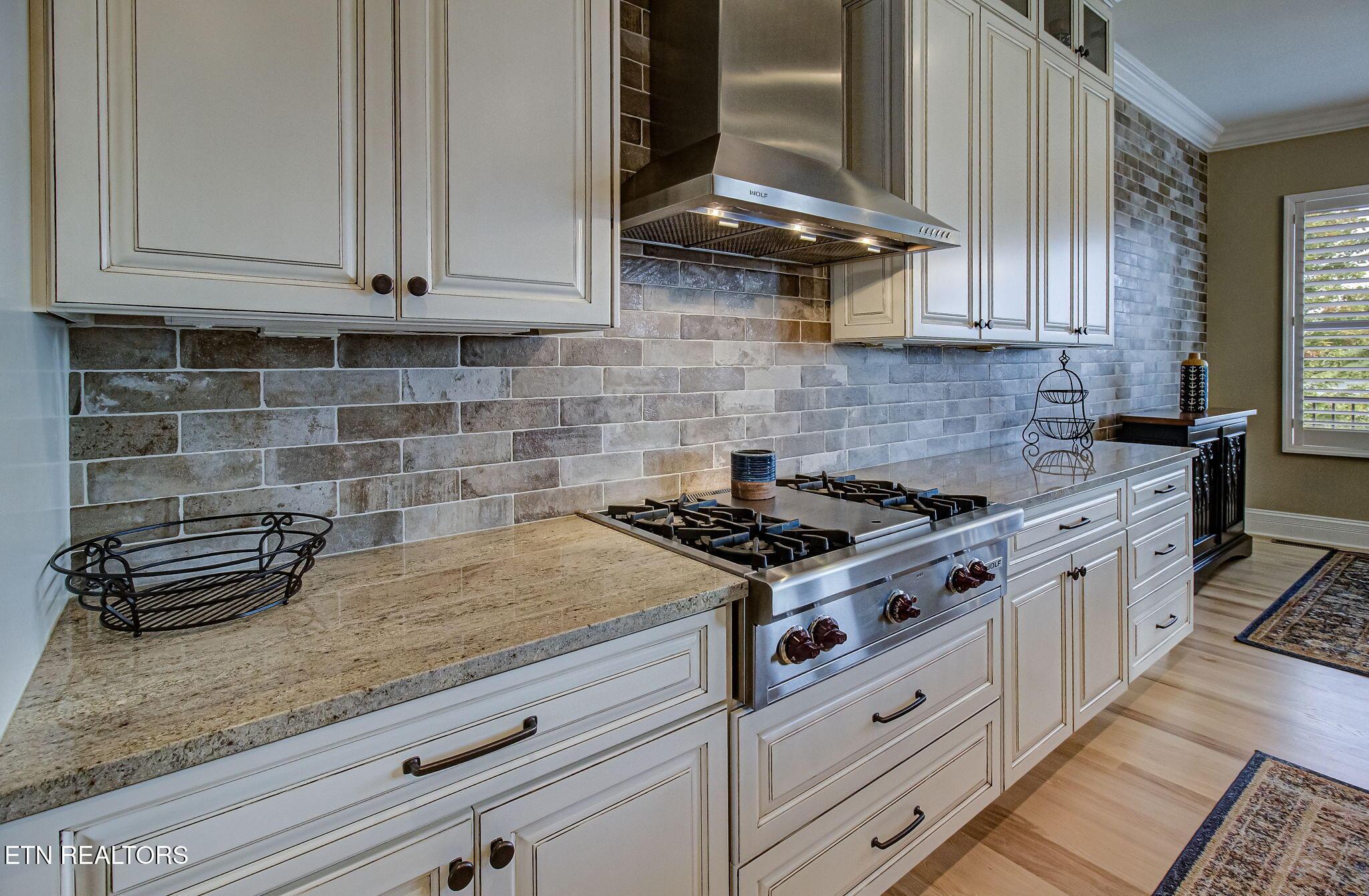 136 Hiwonihi Tr, Vonore, TN - Fort Loudoun and Tellico Lake Real Estate - Image# 12