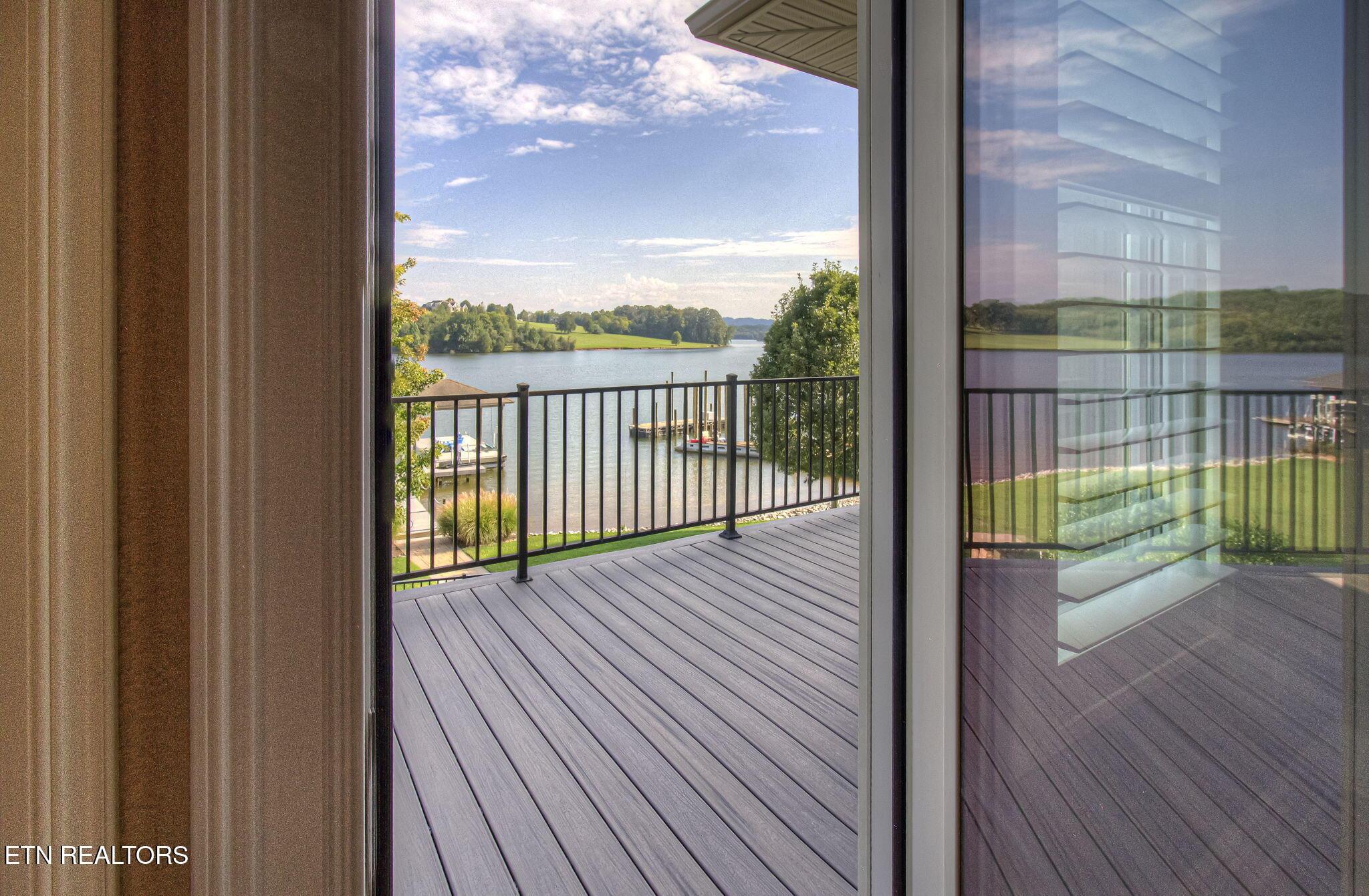 136 Hiwonihi Tr, Vonore, TN - Fort Loudoun and Tellico Lake Real Estate - Image# 16