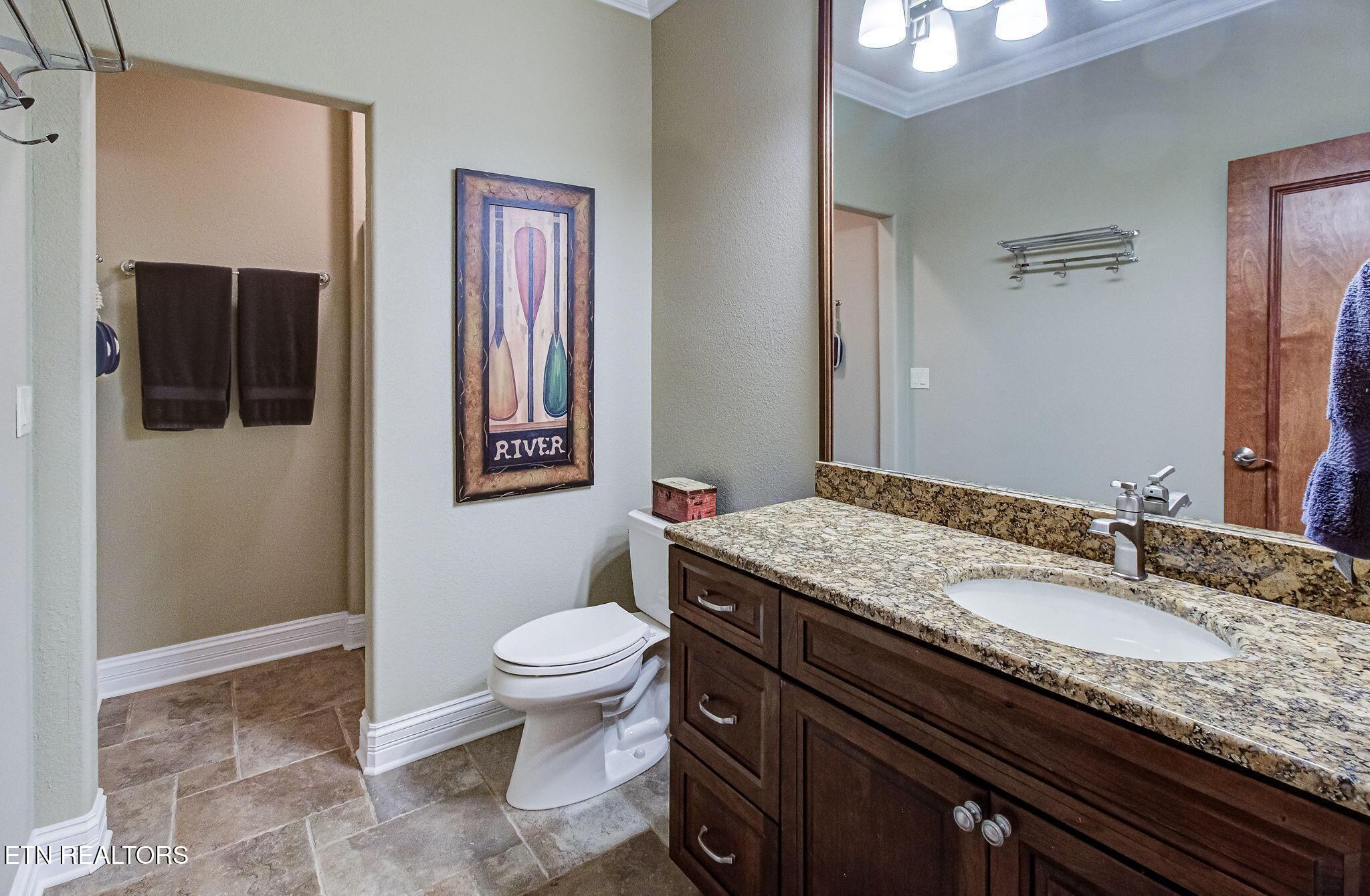 136 Hiwonihi Tr, Vonore, TN - Fort Loudoun and Tellico Lake Real Estate - Image# 41