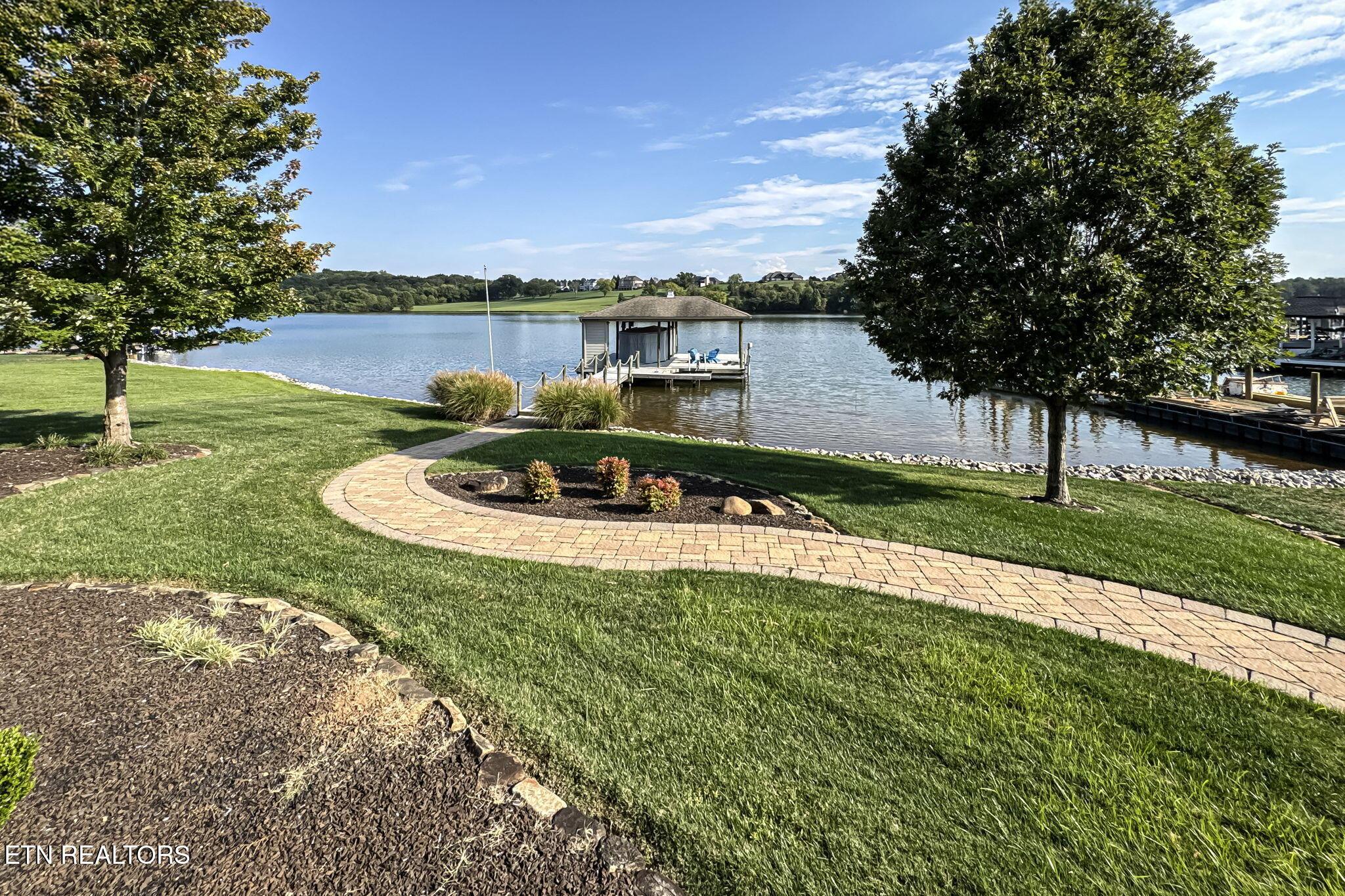 136 Hiwonihi Tr, Vonore, TN - Fort Loudoun and Tellico Lake Real Estate - Image# 60