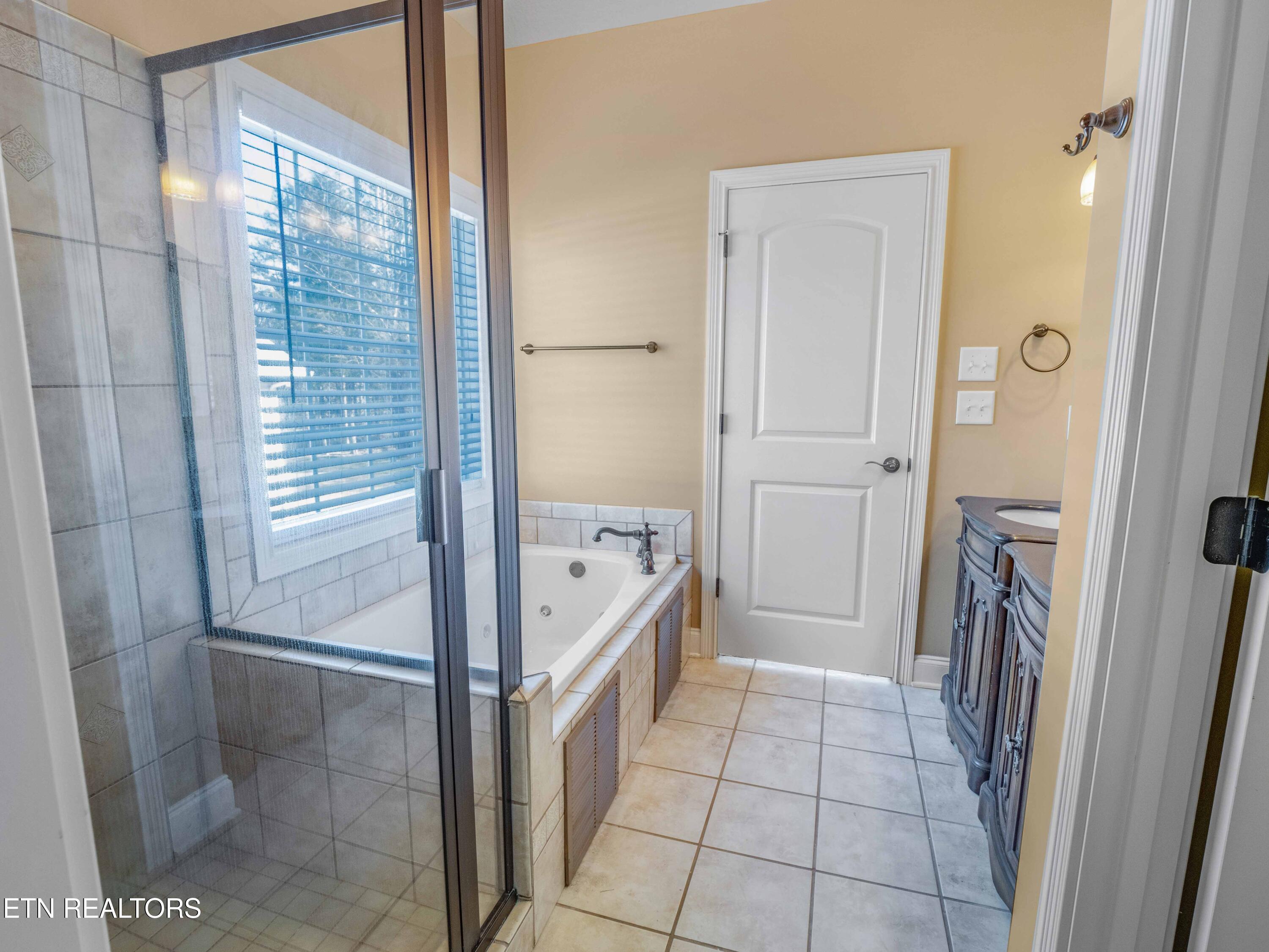 110 Yona Way, Loudon, TN - Fort Loudoun and Tellico Lake Real Estate - Image# 21
