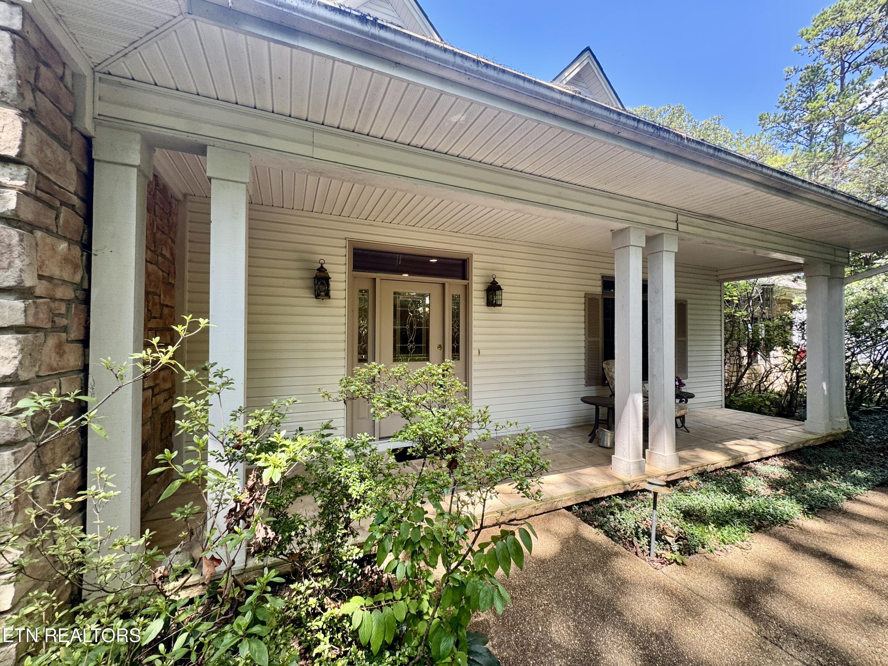 207 Chickasaw Lane, Loudon, TN - Fort Loudoun and Tellico Lake Real Estate - Image# 5