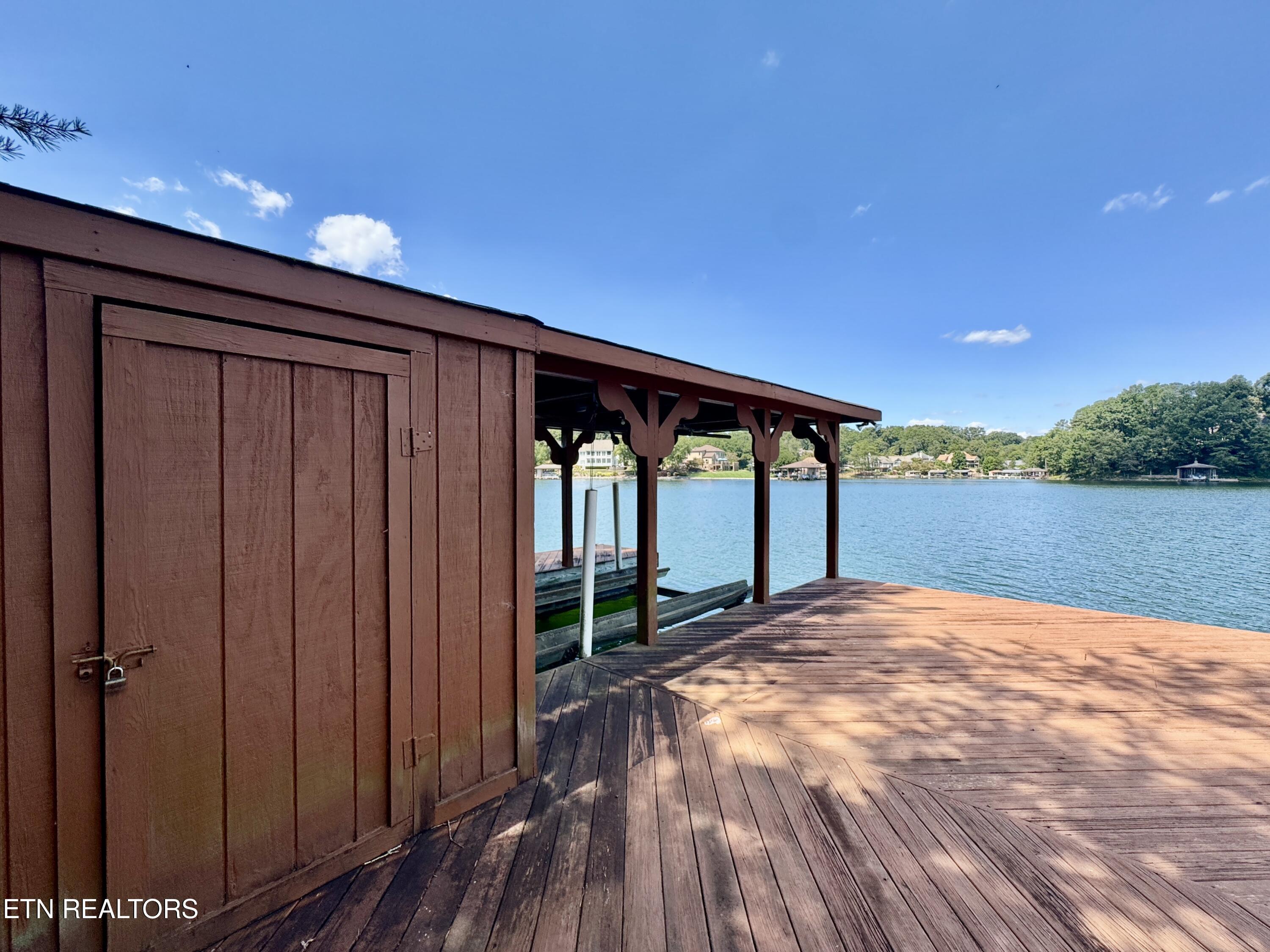 207 Chickasaw Lane, Loudon, TN - Fort Loudoun and Tellico Lake Real Estate - Image# 10