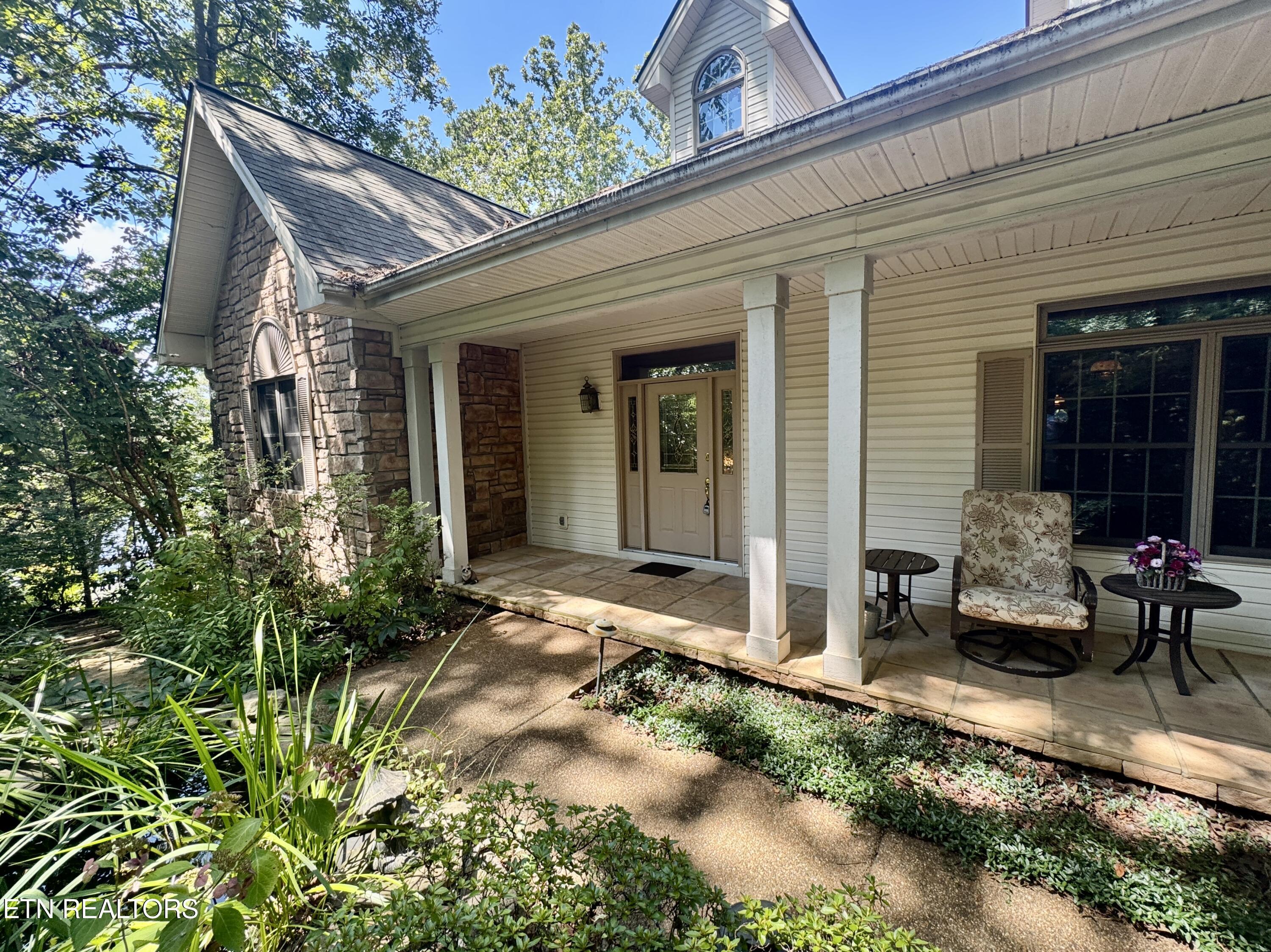 207 Chickasaw Lane, Loudon, TN - Fort Loudoun and Tellico Lake Real Estate - Image# 13