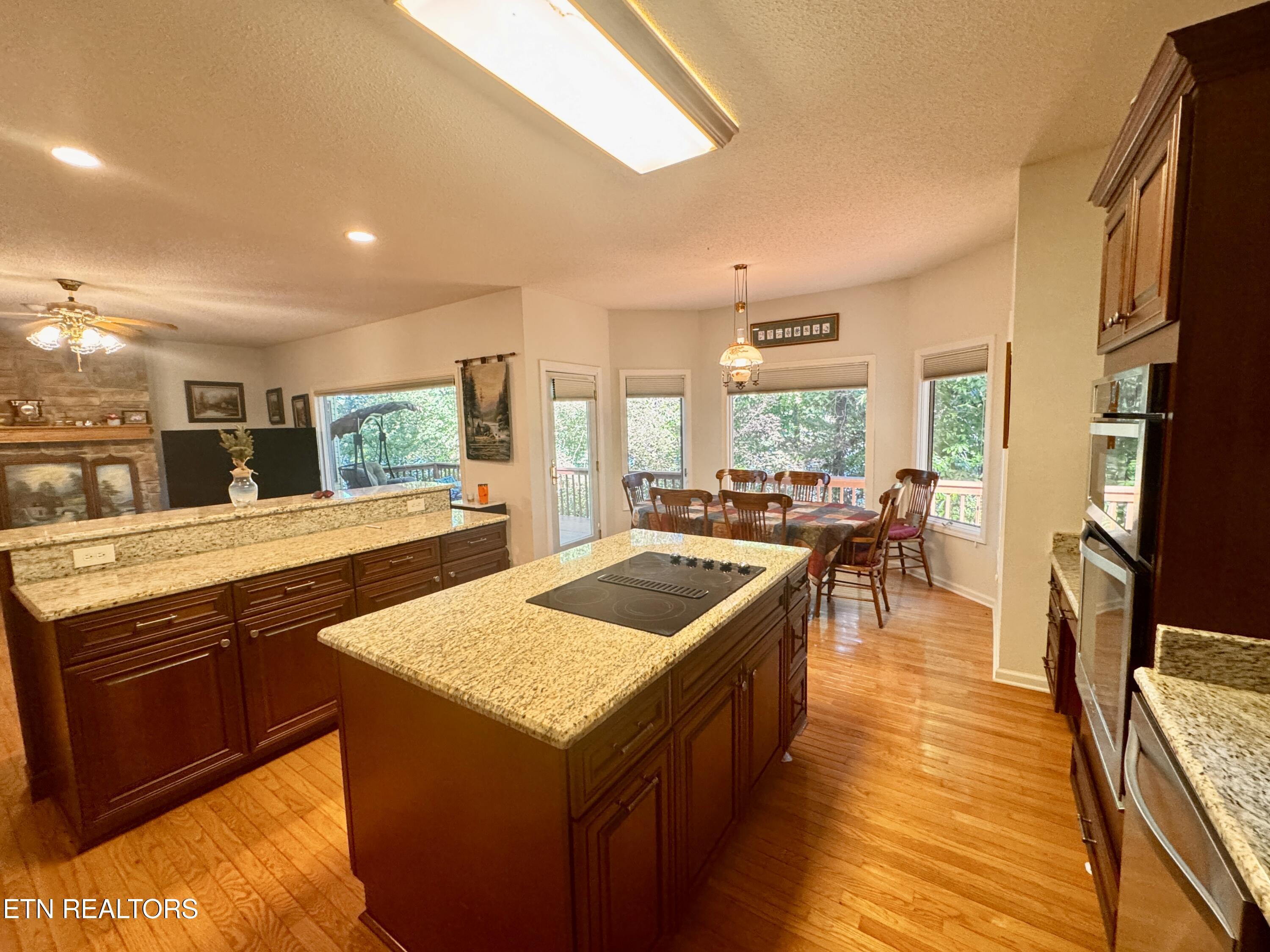 207 Chickasaw Lane, Loudon, TN - Fort Loudoun and Tellico Lake Real Estate - Image# 35