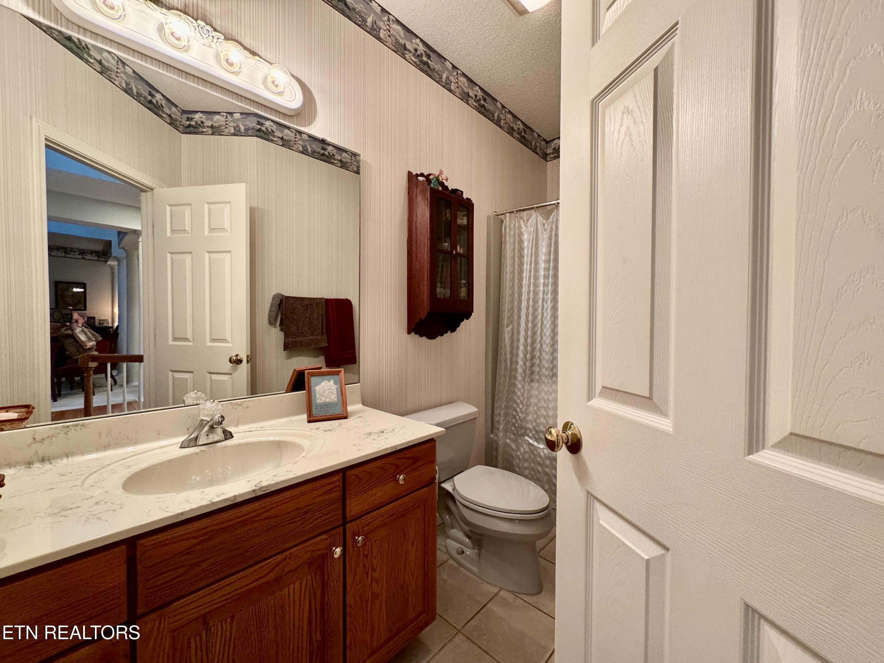 207 Chickasaw Lane, Loudon, TN - Fort Loudoun and Tellico Lake Real Estate - Image# 47