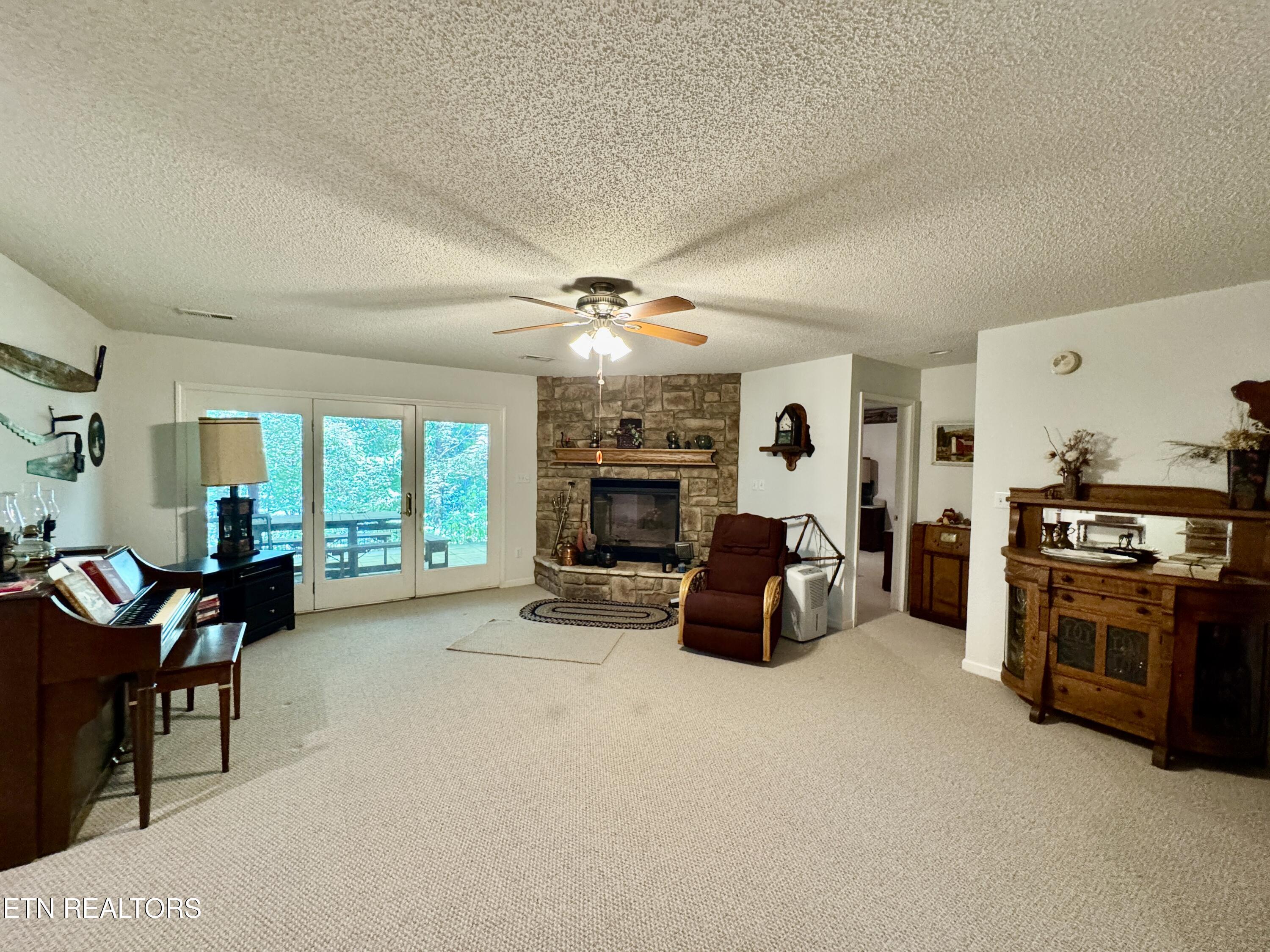 207 Chickasaw Lane, Loudon, TN - Fort Loudoun and Tellico Lake Real Estate - Image# 48