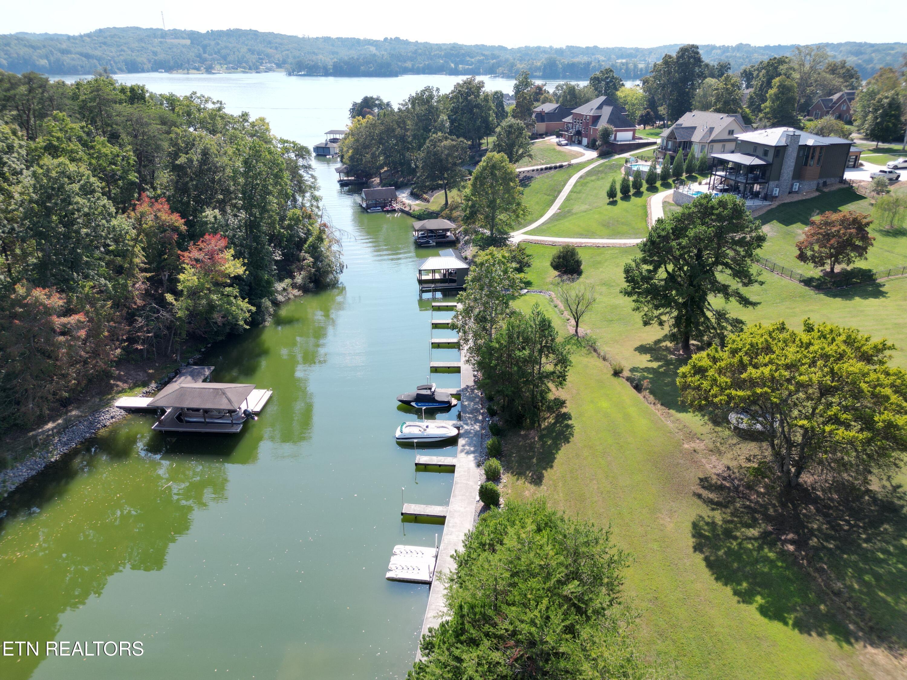 275 Conkinnon Drive, Lenoir City, TN - Fort Loudoun and Tellico Lake Real Estate - Image# 8
