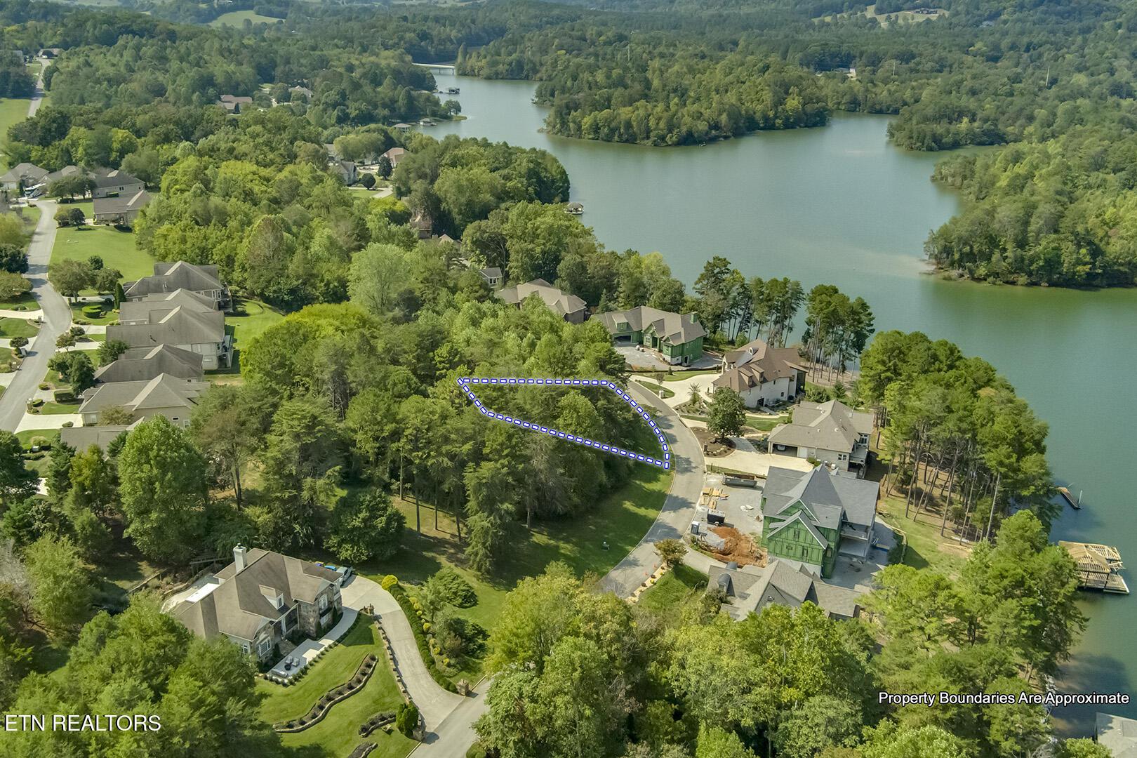 650 Sandpiper Drive Drive, Vonore, TN - Fort Loudoun and Tellico Lake Real Estate - Image# 16